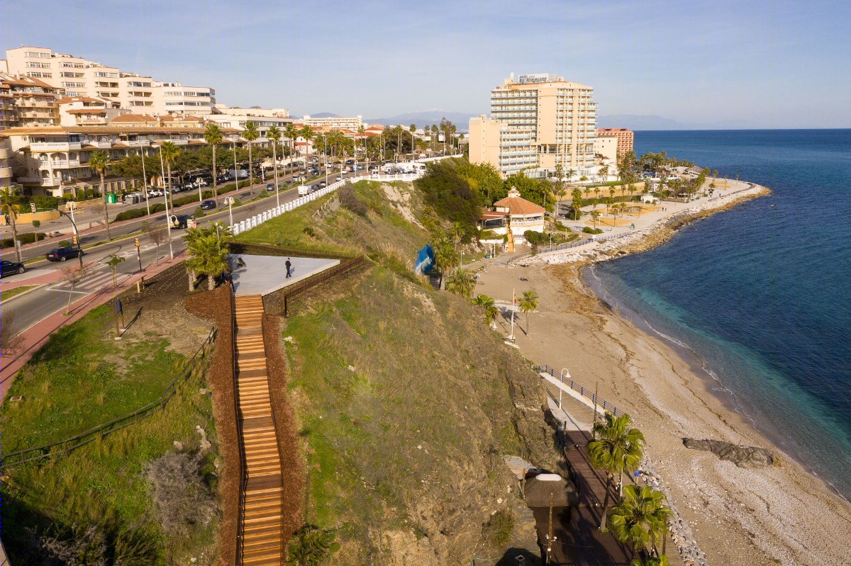 海景视角 | Benalmádena 的 Torrequebrada 海滨长廊改造-11