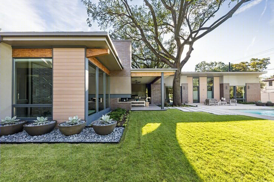 德州达拉斯“Waitka”住宅 | 保护树木融入空间的优雅设计-6