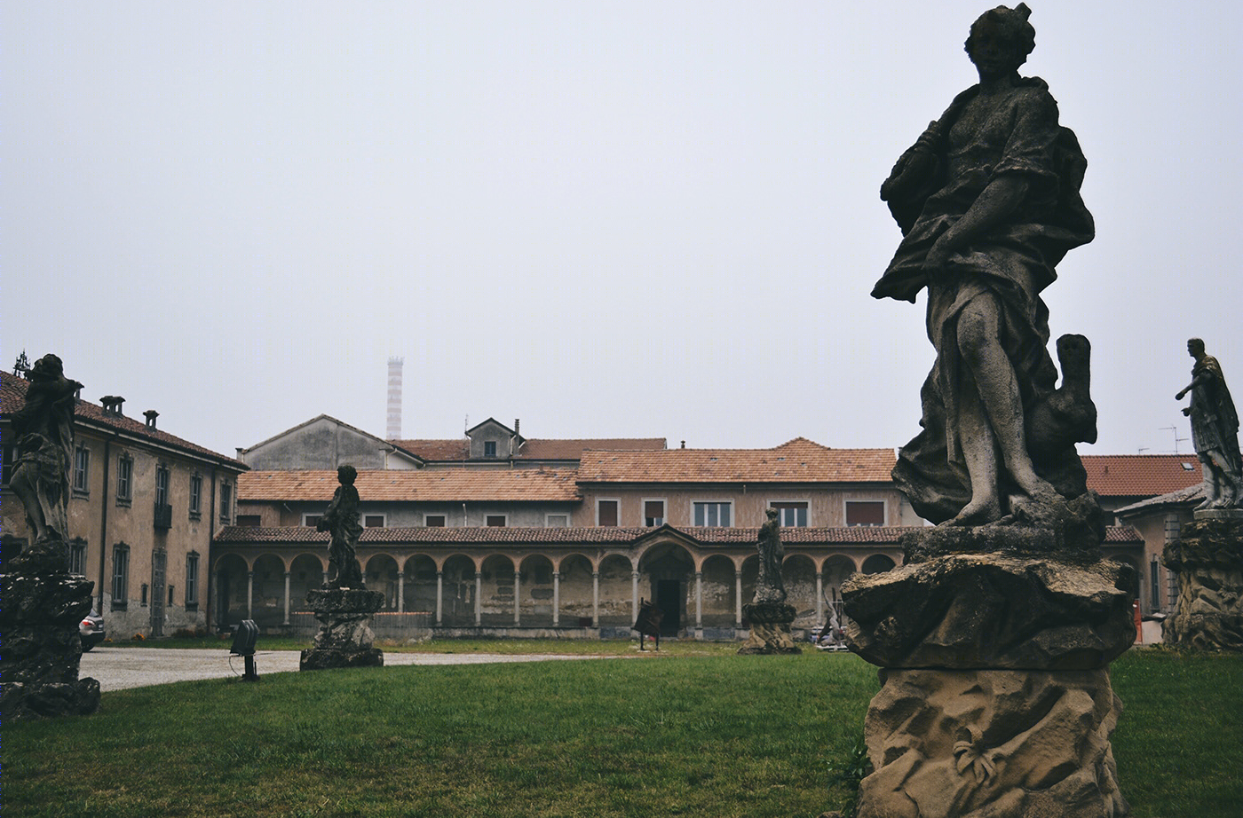 意大利 Varedo 餐厅设计-1