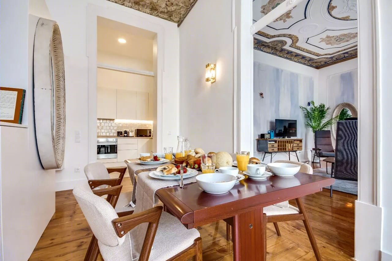 德国北部乡间小屋，经典家具与现代美学的完美融合-58