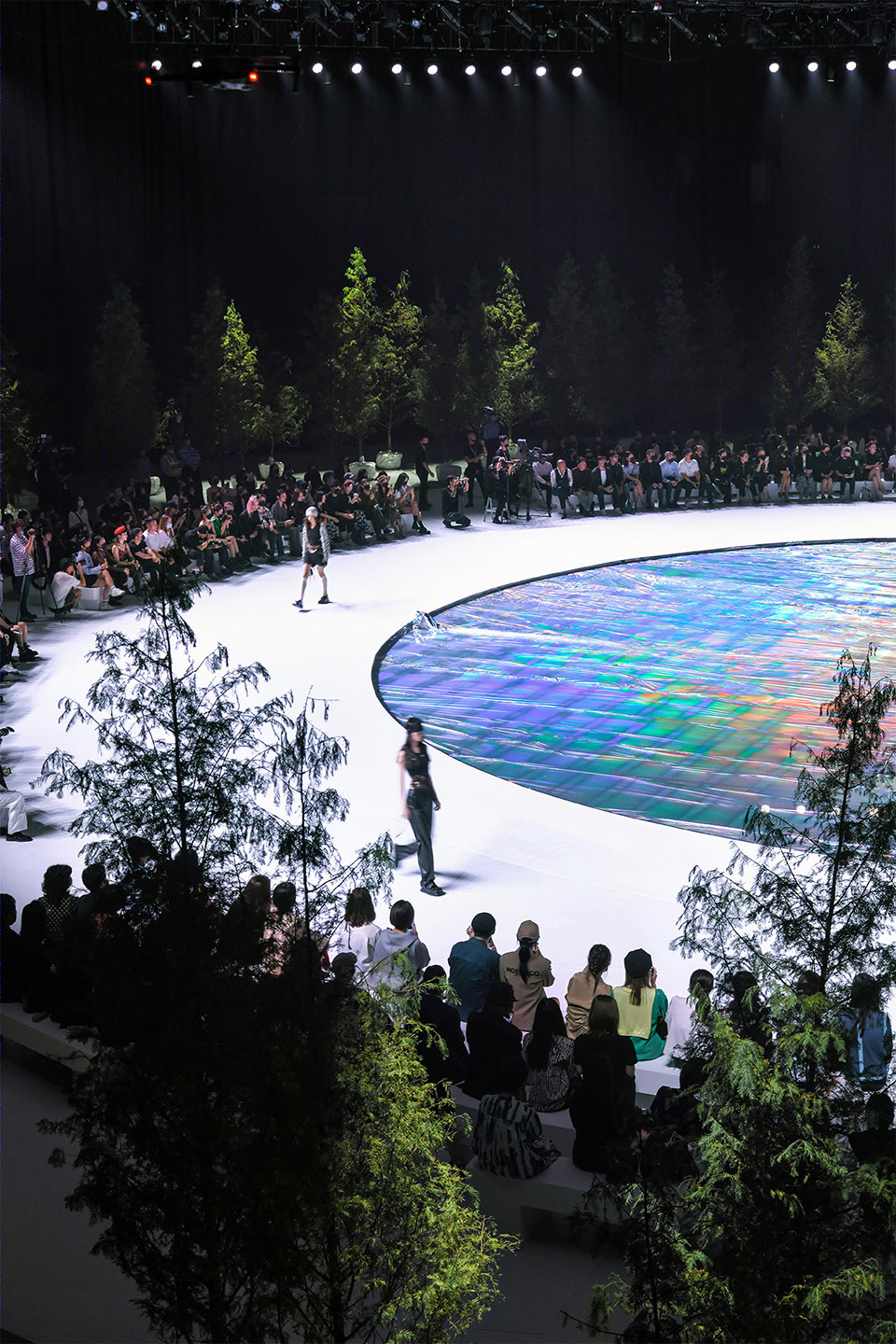 穹顶共振 · III VIVINIKO S,S 2022 SHOW丨中国上海丨DEVOLUTION 退化建筑-21