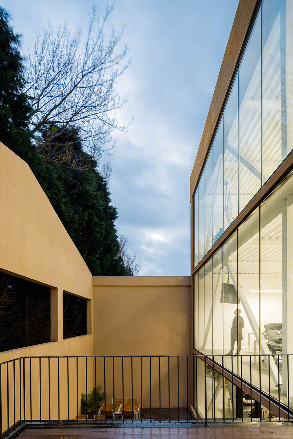 葡萄牙EGOI+CLAVEL'S KITCHEN总部丨葡萄牙波尔图丨PAULO MERLINI architects-15