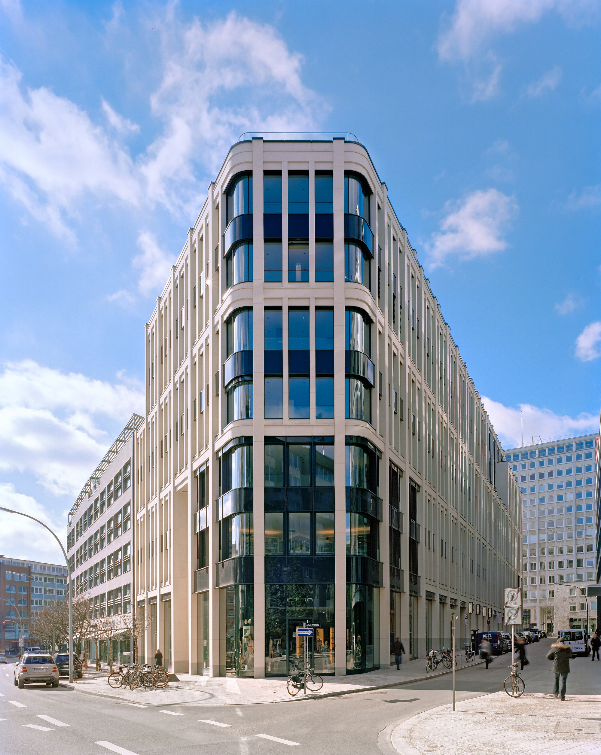 汉堡市中心的汉萨风格 Freshfields 办公楼-3
