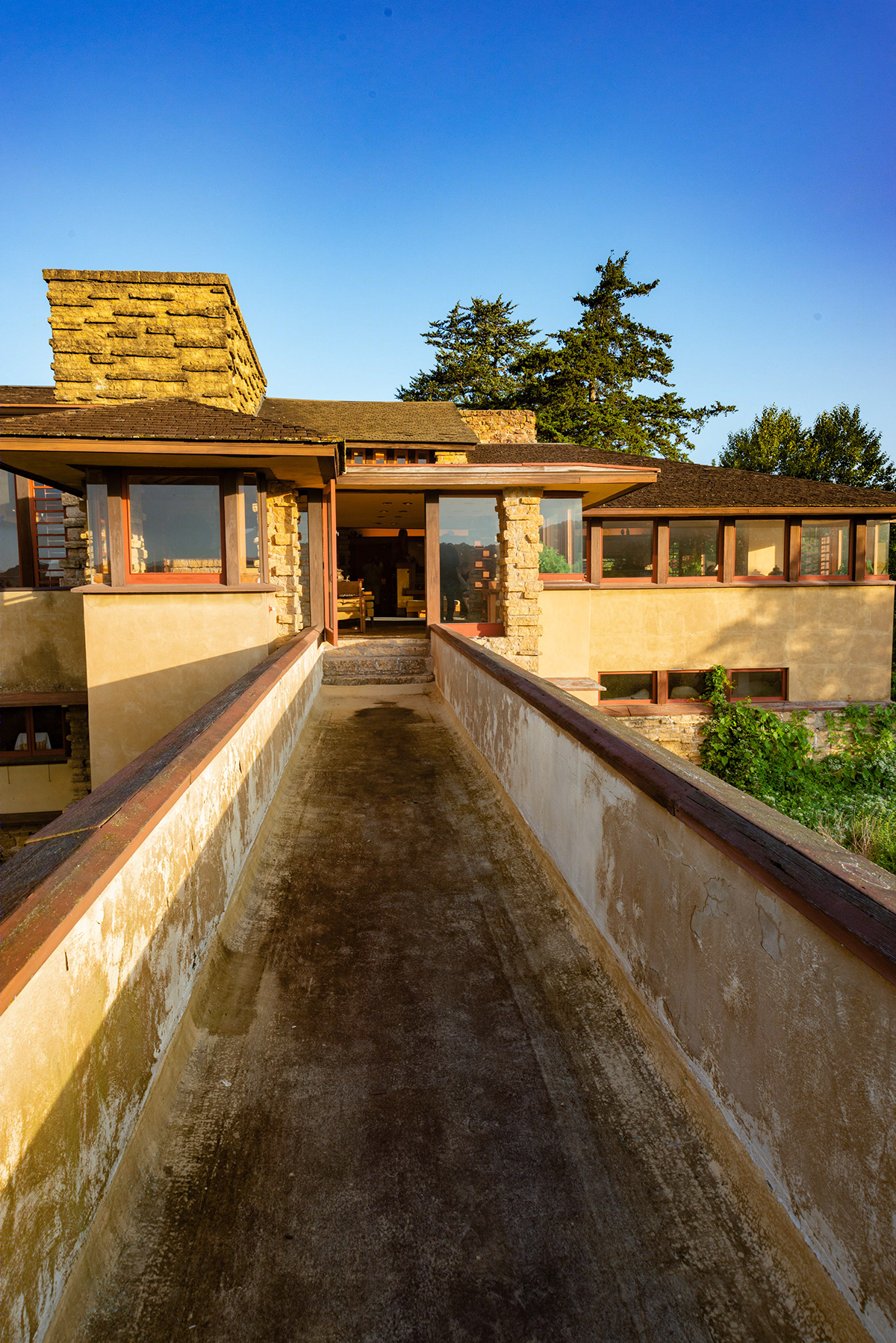 Frank Lloyd Wright Taliesin Home and School-1