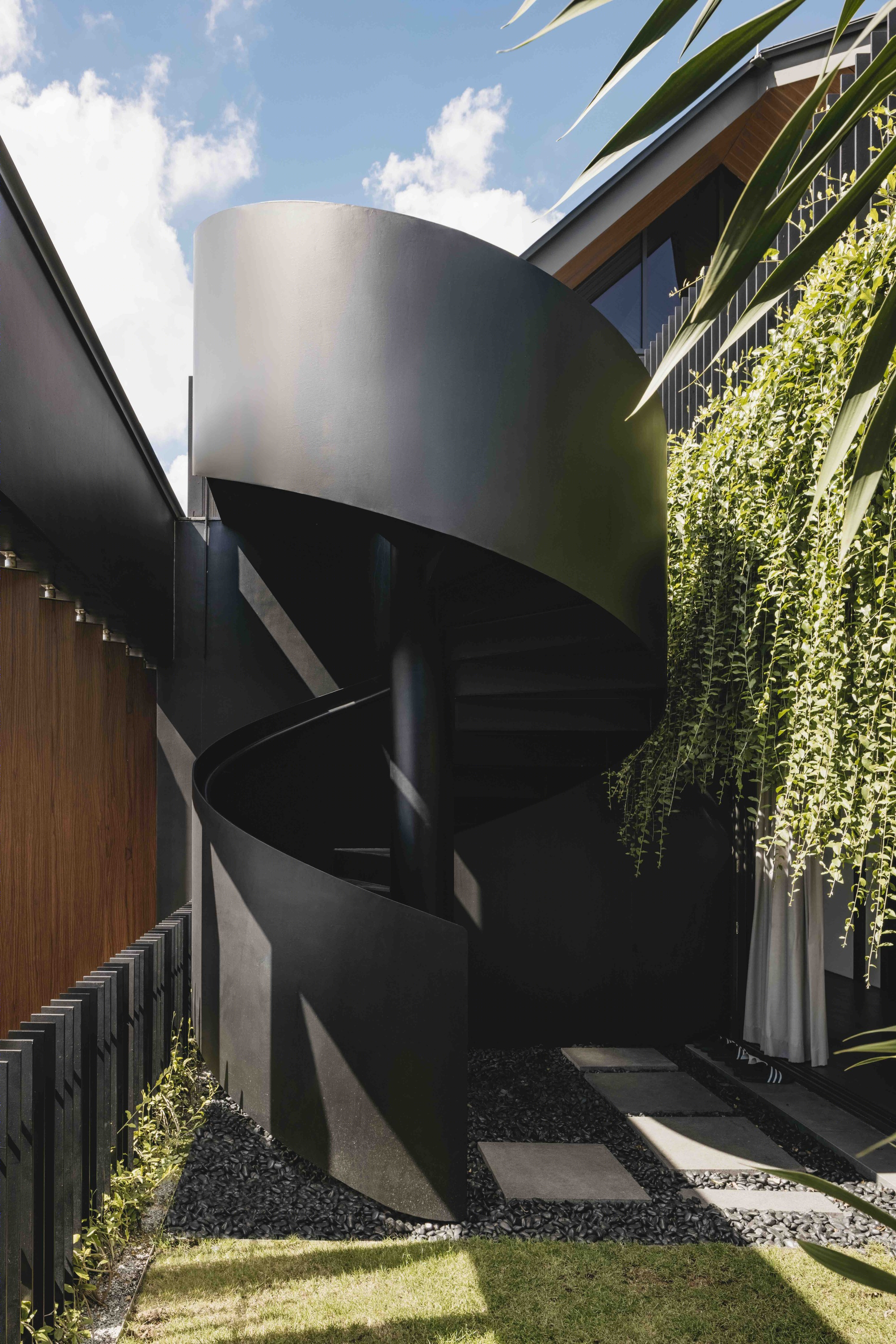 穿孔房屋 · 新加坡北岸别墅设计丨Formwerkz Architects-10