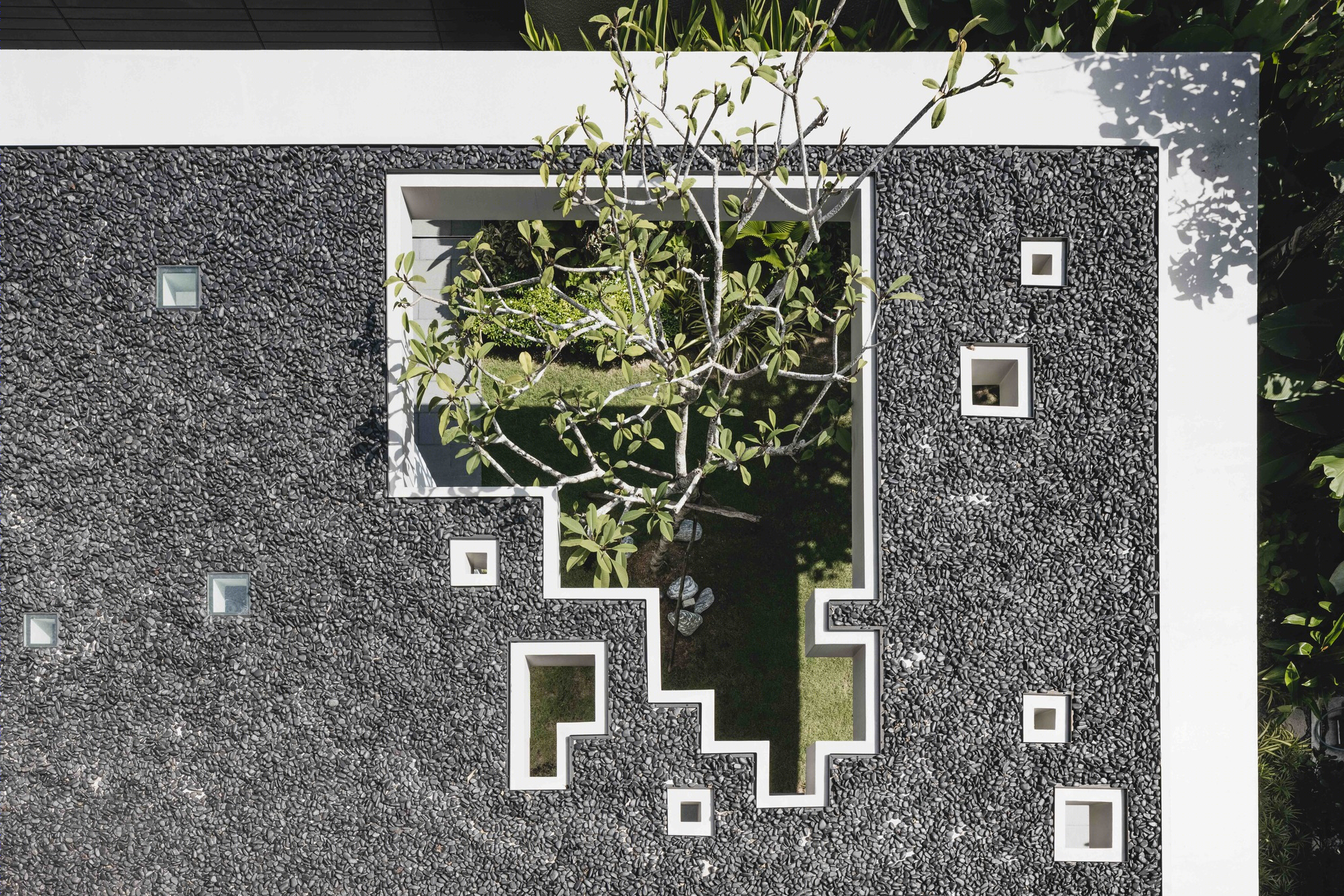 穿孔房屋 · 新加坡北岸别墅设计丨Formwerkz Architects-12