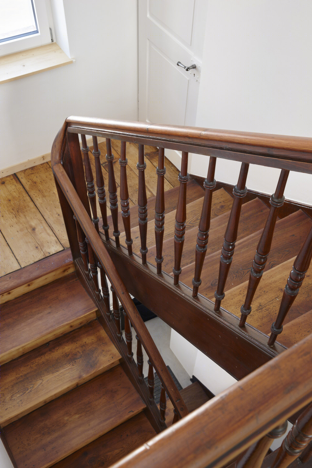 瑞士达沃斯 Clavadel 老屋翻新记-24