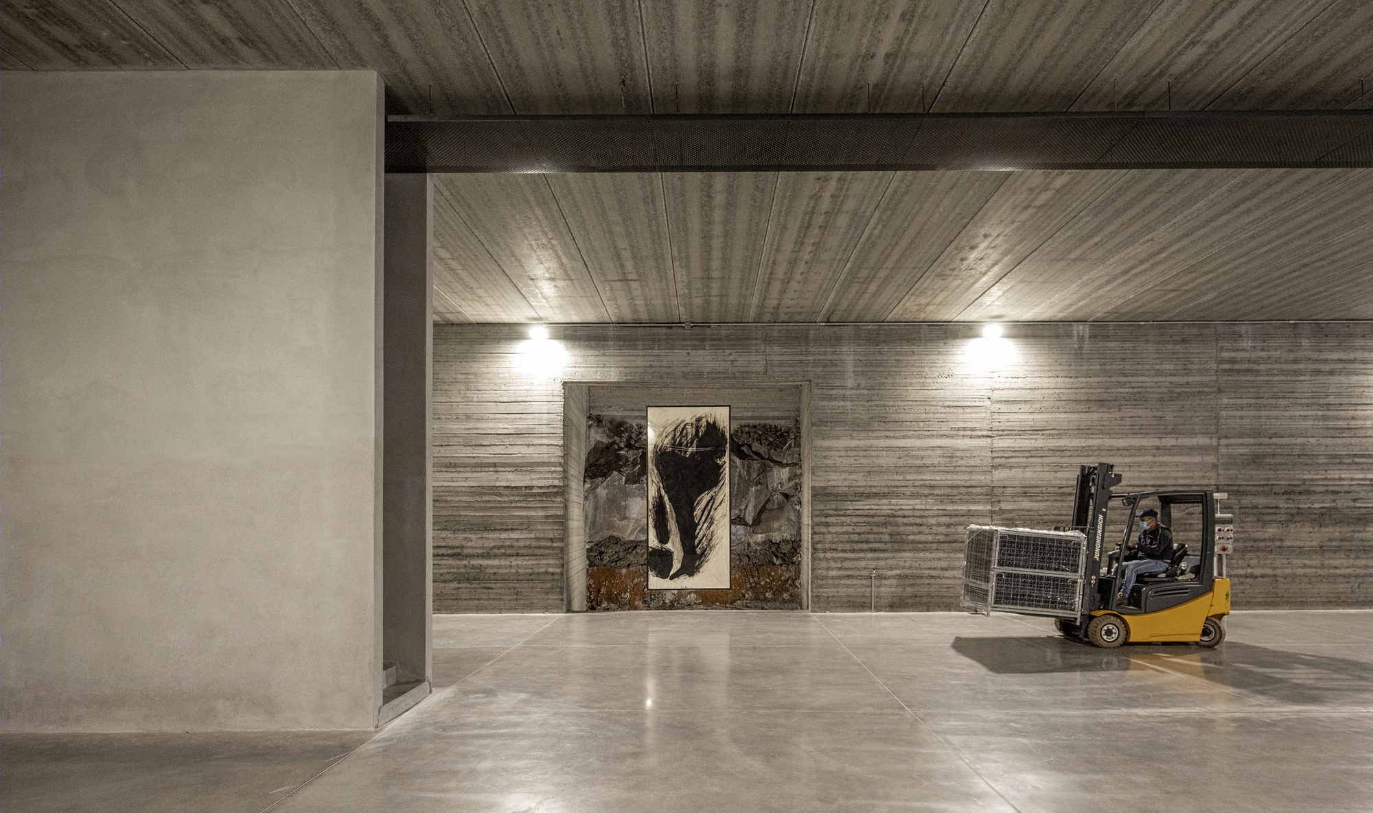Graci Winery · 融入地形的地下酒庄丨意大利-3