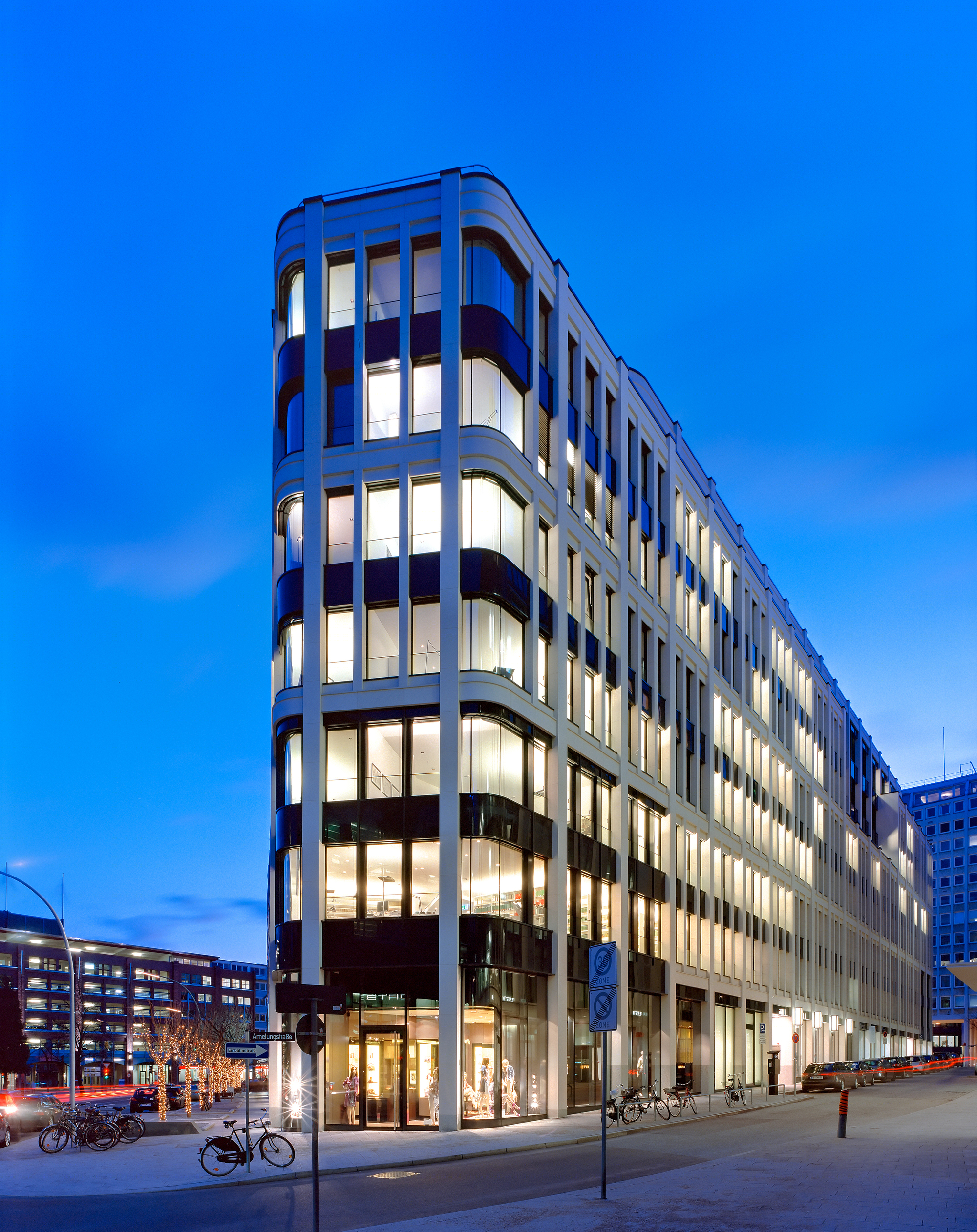 汉堡市中心的汉萨风格 Freshfields 办公楼-12