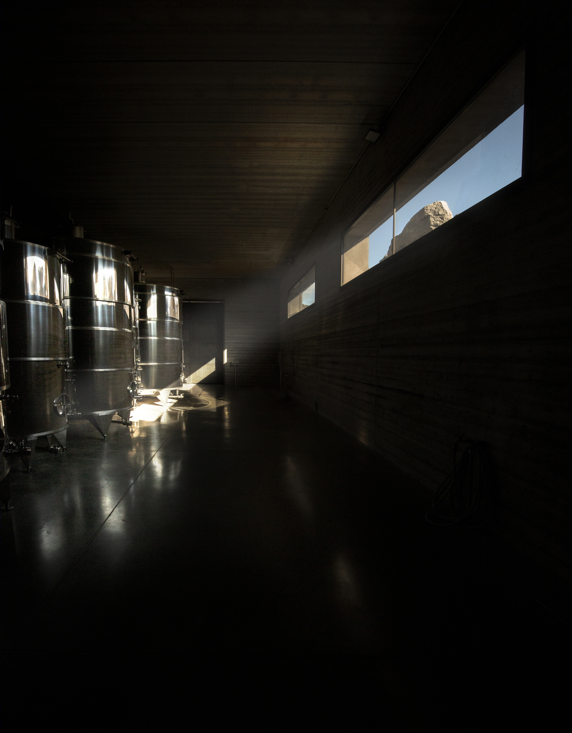Graci Winery · 融入地形的地下酒庄丨意大利-9