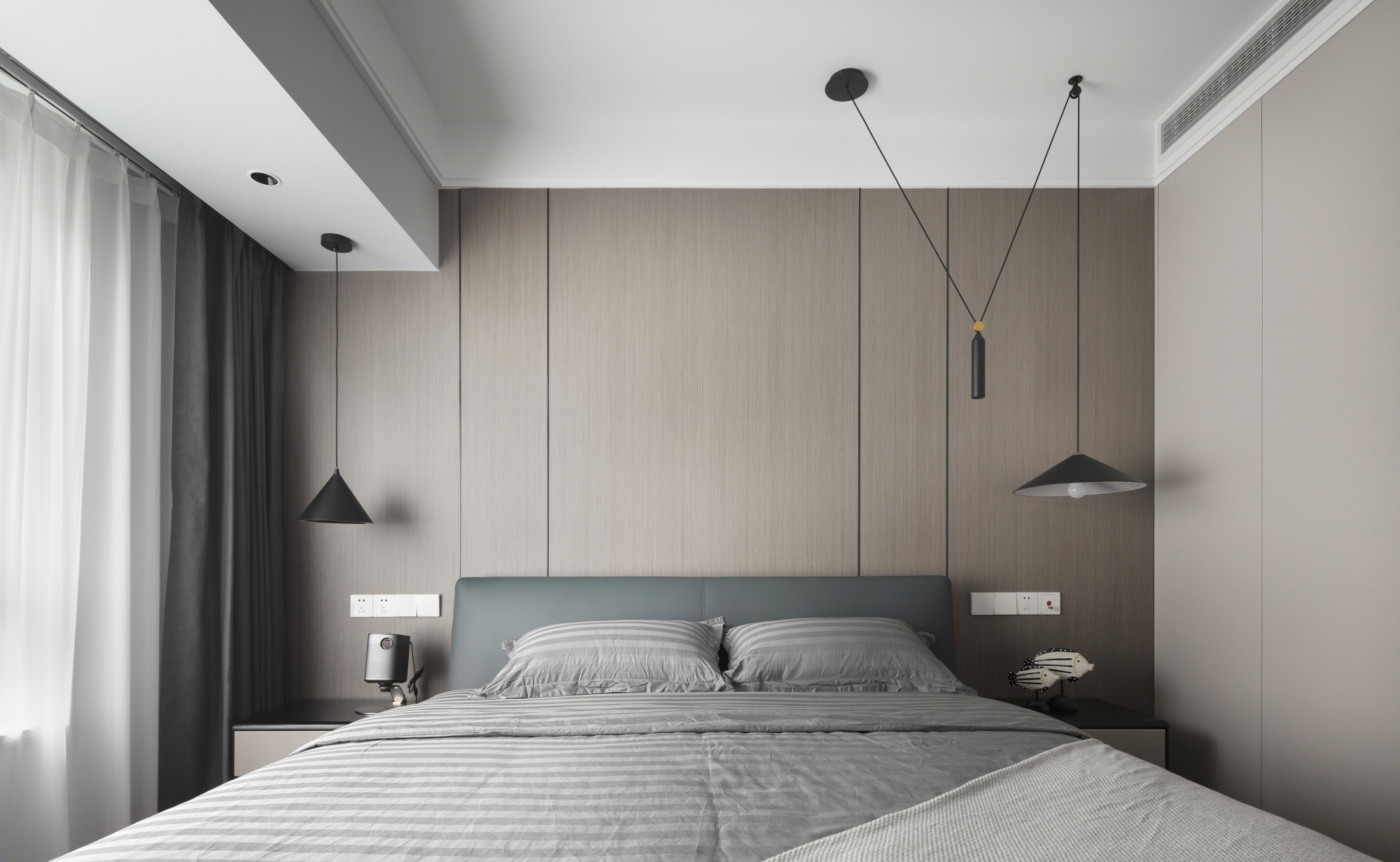 126 平现代风理想家，精挑细选的装饰品打造舒适空间-26