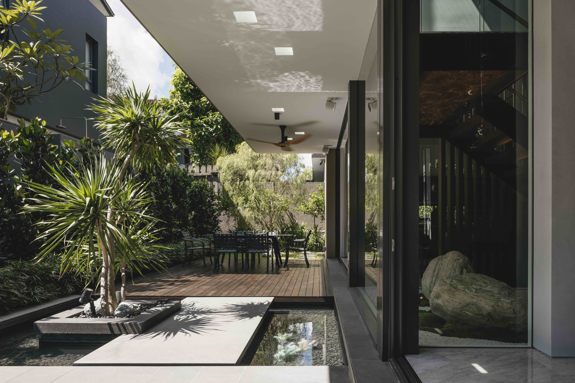 穿孔房屋 · 新加坡北岸别墅设计丨Formwerkz Architects-25