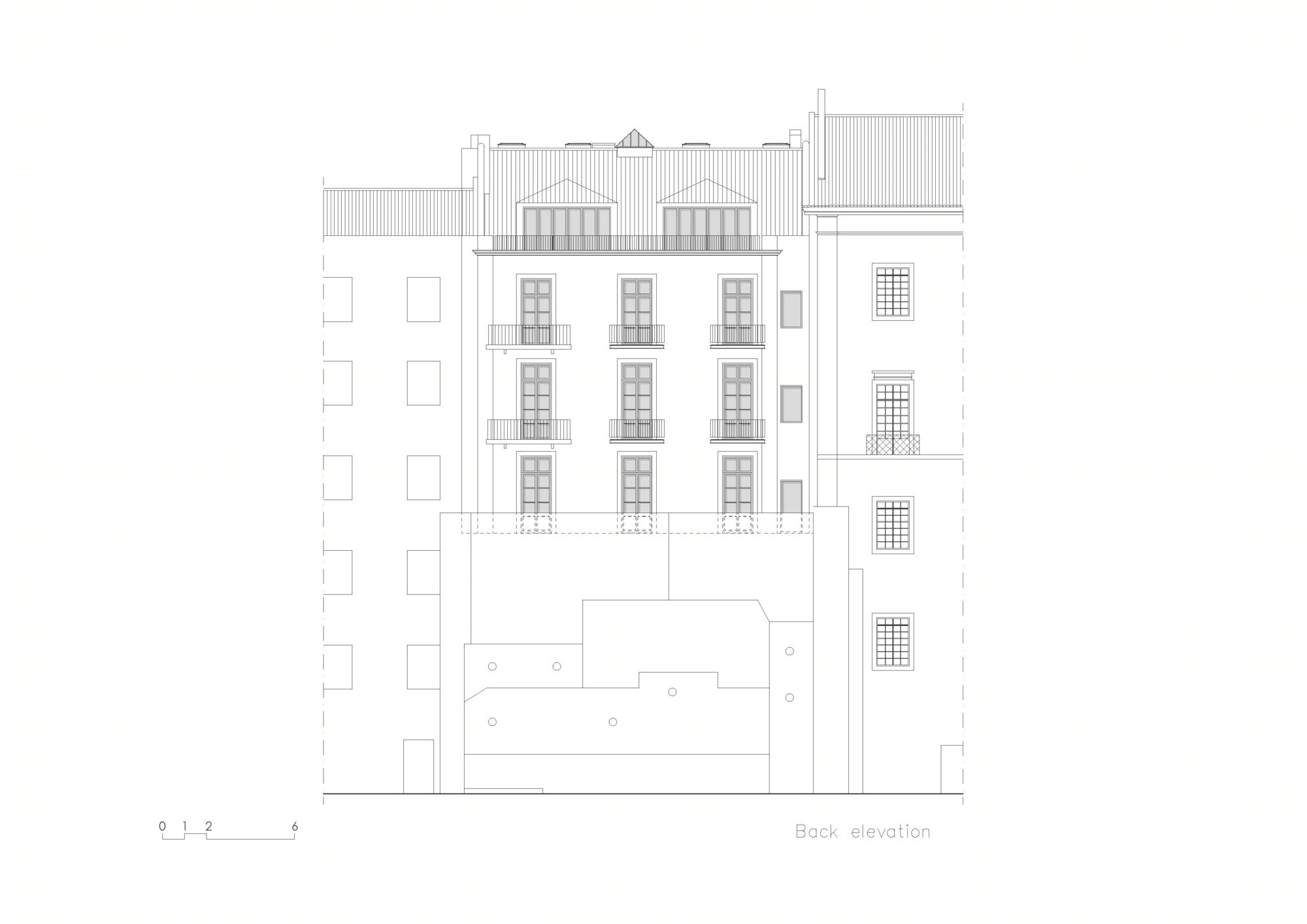 里斯本 Chiado 区历史建筑翻新变身现代别墅-41