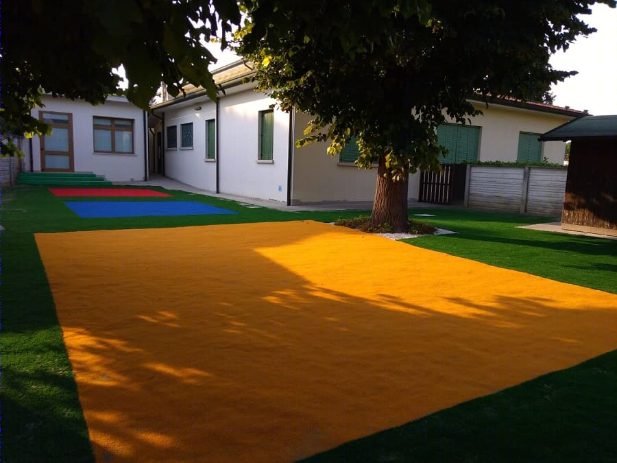 彩色 synthetic grass 打造趣味校园庭院-0