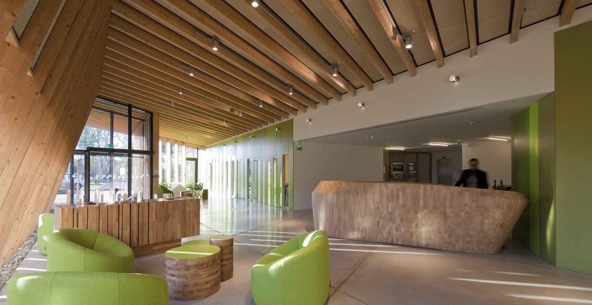 64 号住房办公室-15