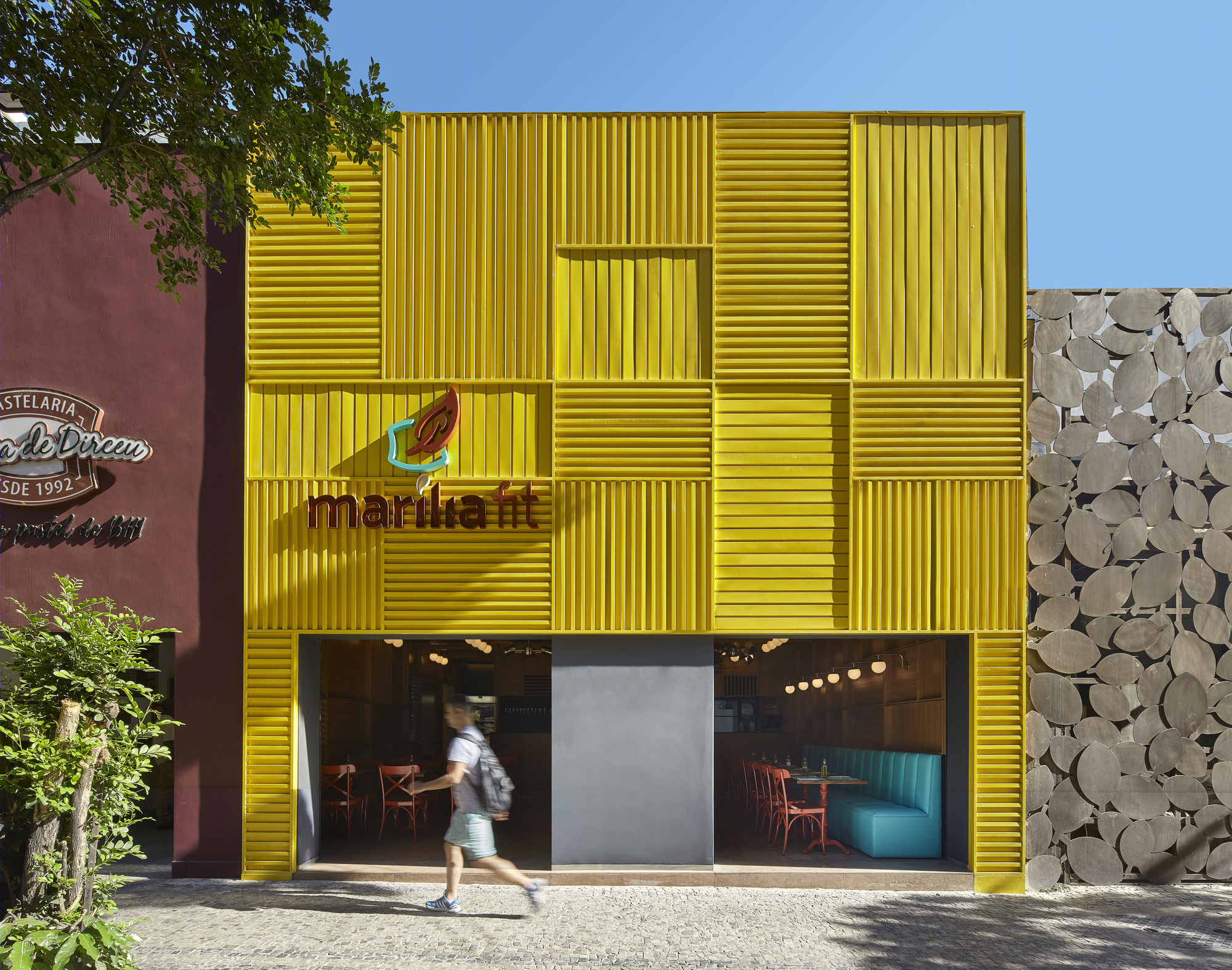 Marília Fit 餐厅 | 自然色调的高品质健康餐饮空间-11