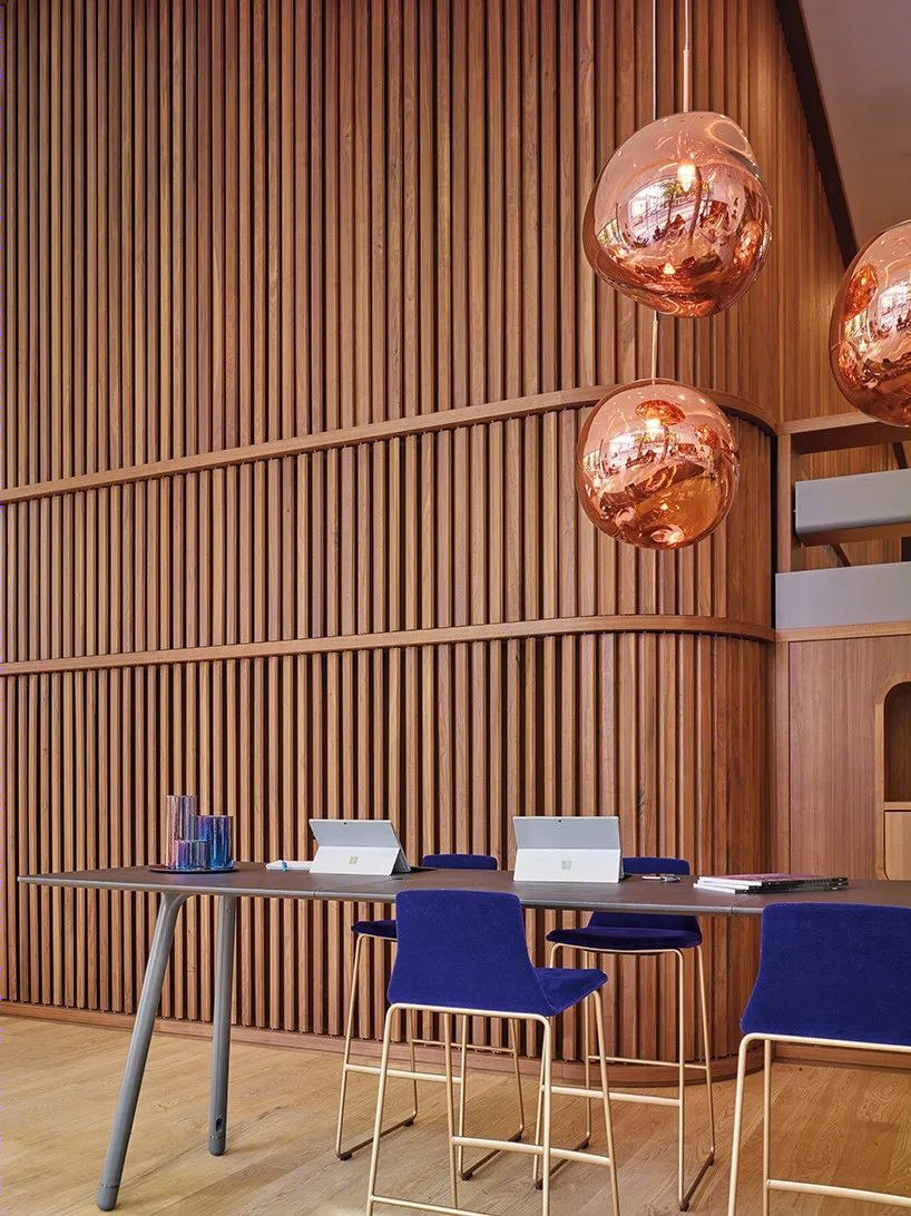 温馨木色弧线设计，打造高舒适度办公室空间-18