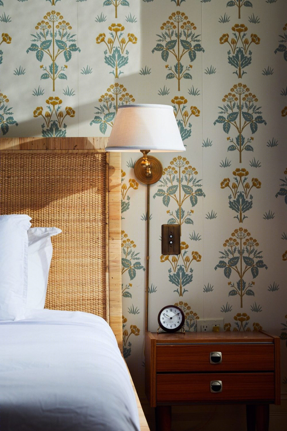 自然材料床头板,打造舒适卧室空间丨ELLEdecoration-1