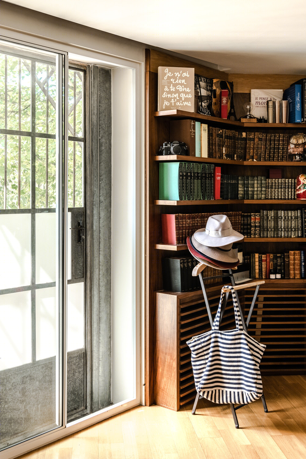 伦敦市中心的中世纪城堡 | 后现代建筑的人气生活-9