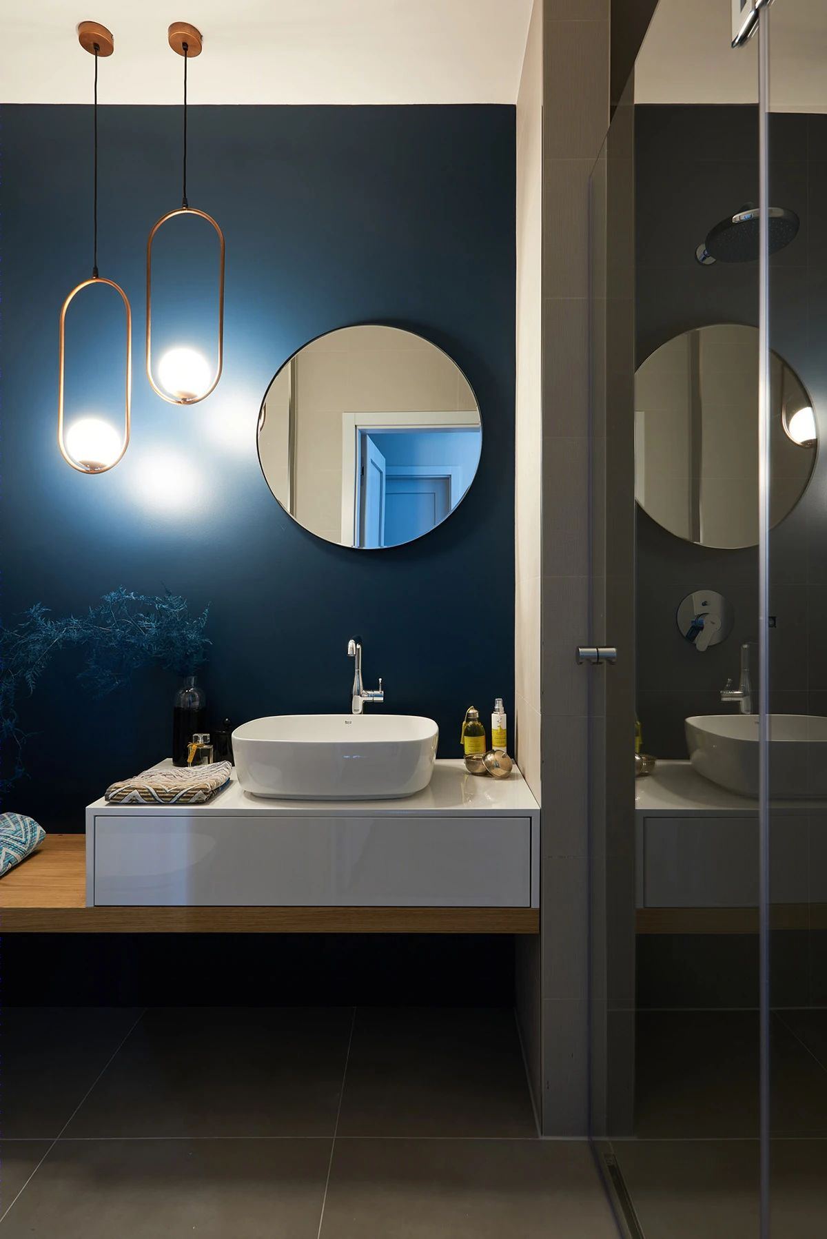 布达佩斯豪华顶层公寓的“色彩效应”-20