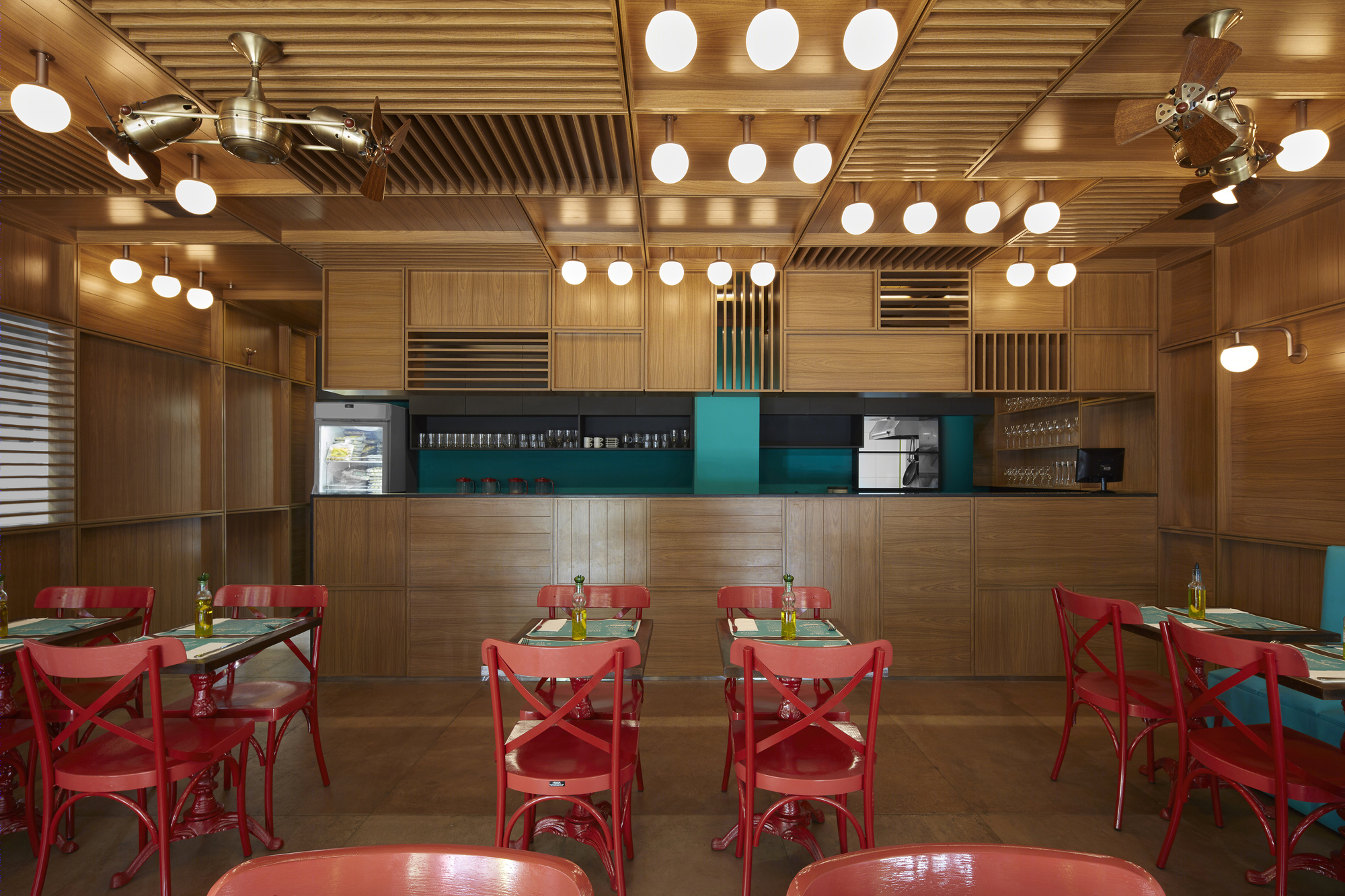 Marília Fit 餐厅 | 自然色调的高品质健康餐饮空间-13