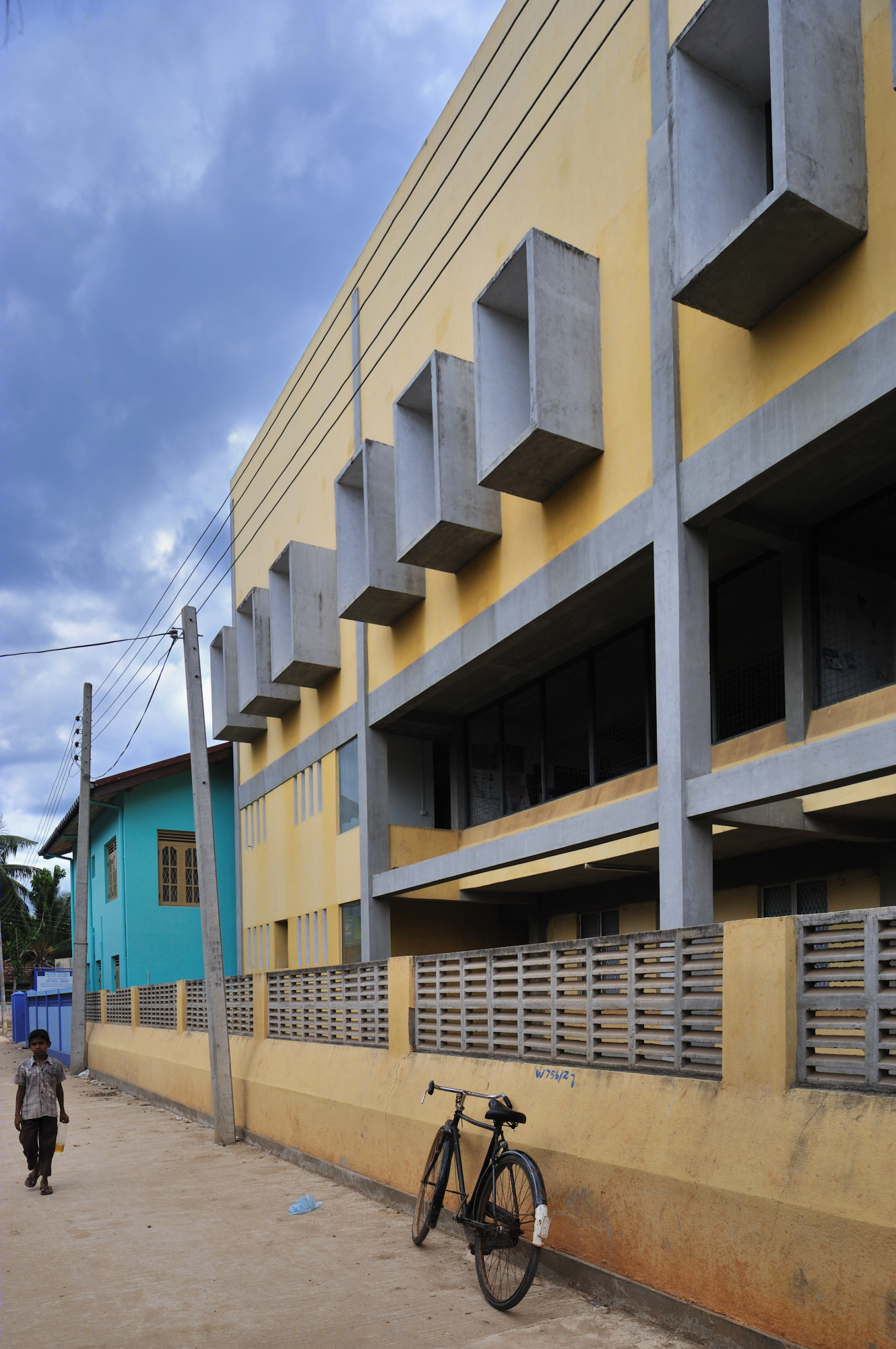 斯里兰卡海啸灾后重建学校设计-3