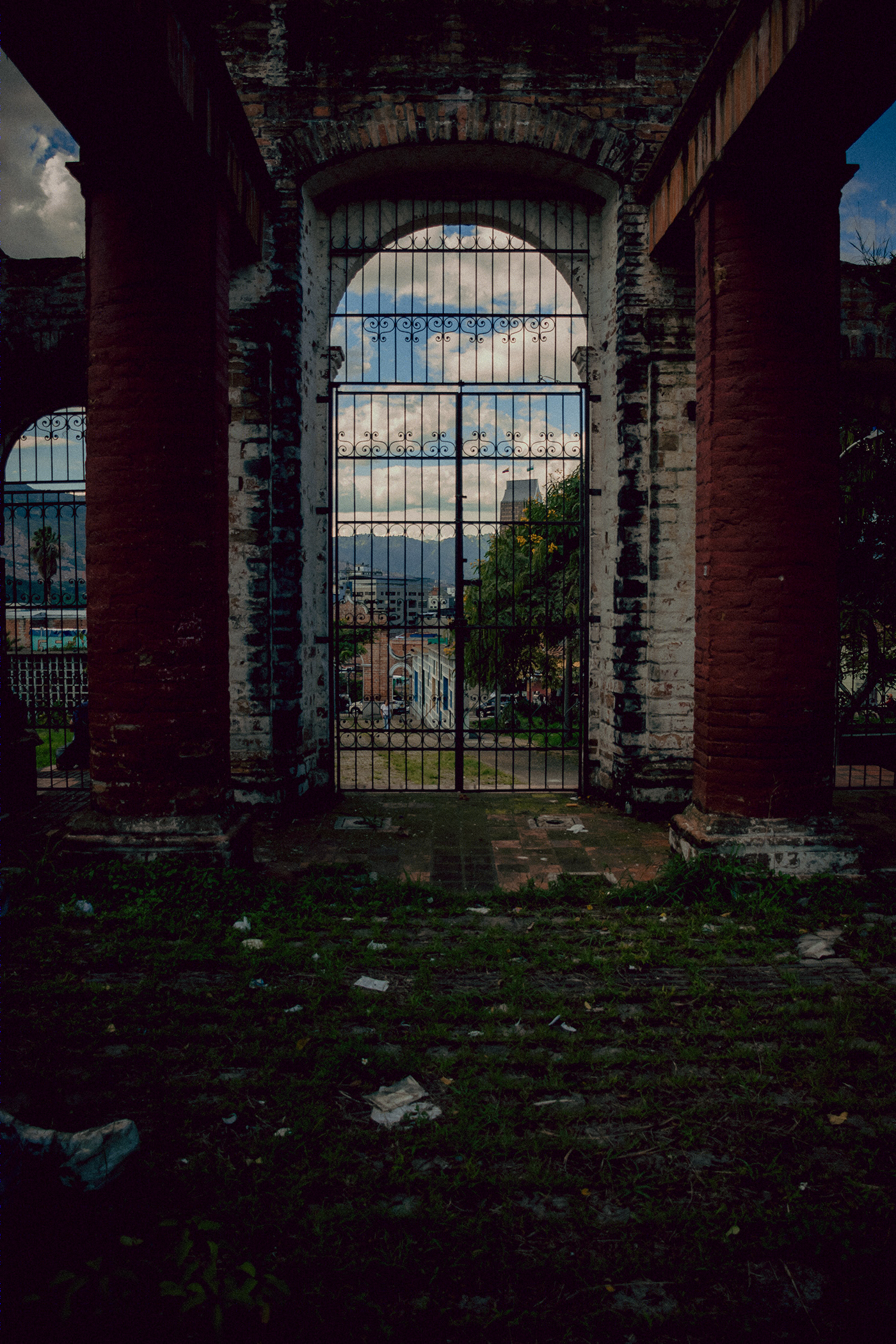 Cementerio San Lorenzo de Medellín-0