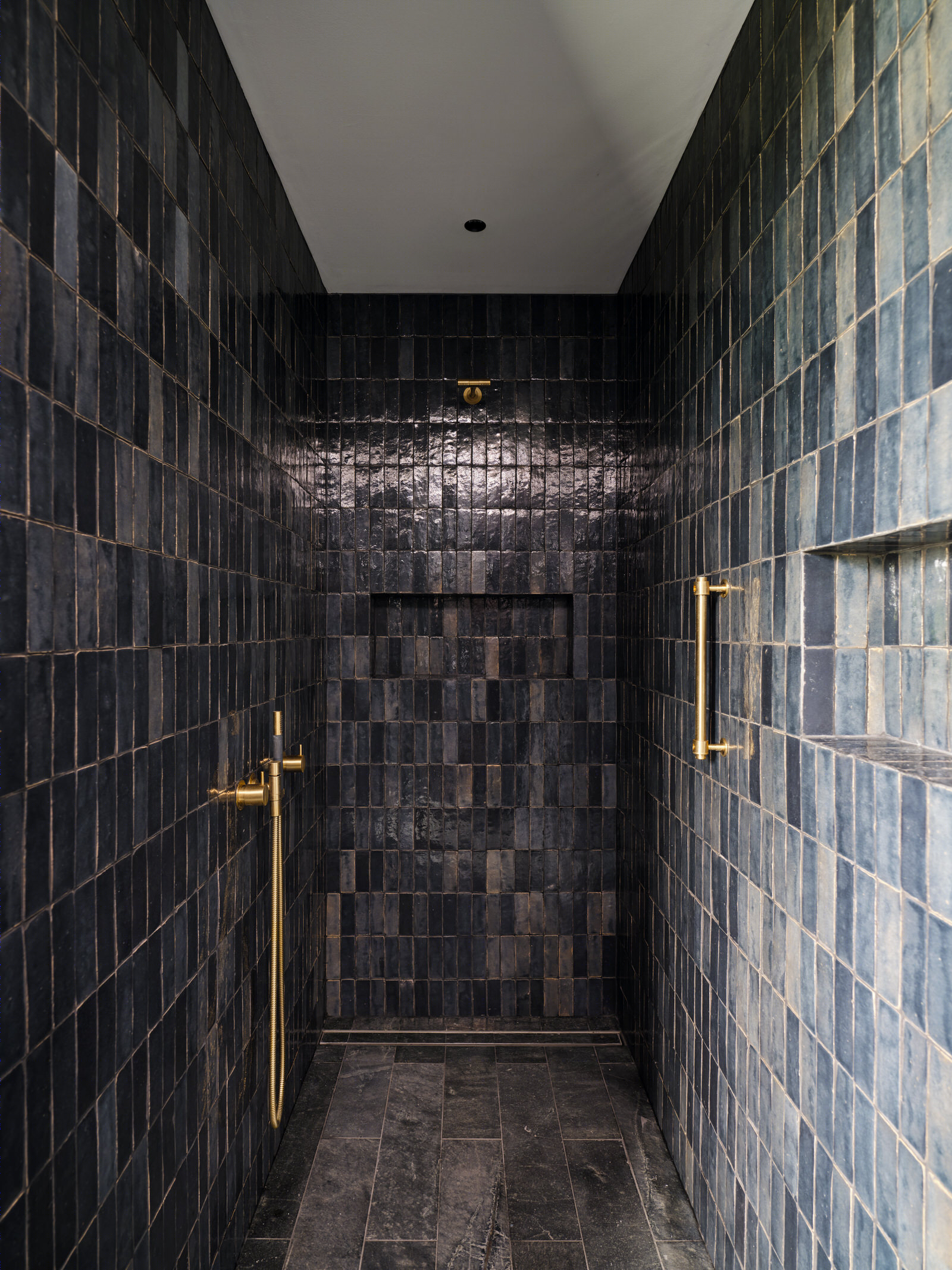 西澳玛格丽特河海湾的多代居住设计丨Decus Interiors-13