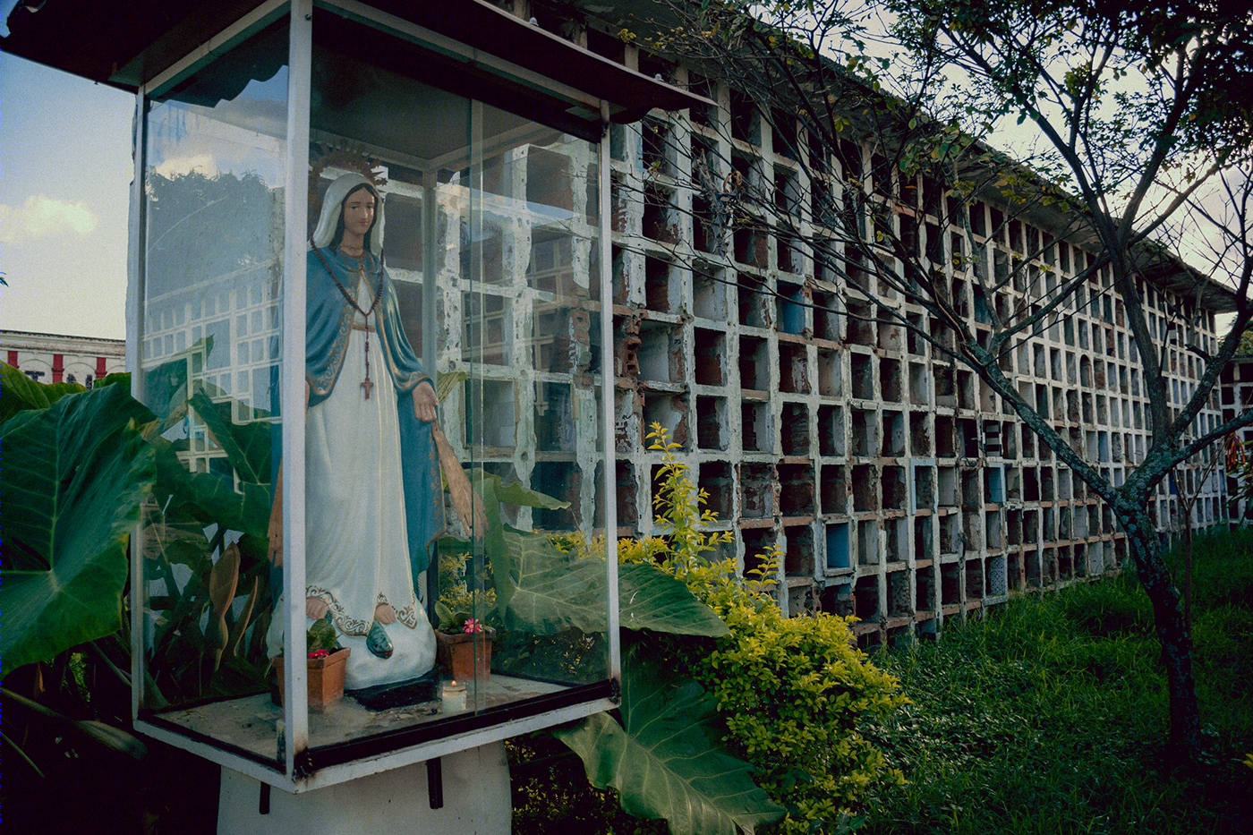 Cementerio San Lorenzo de Medellín-1