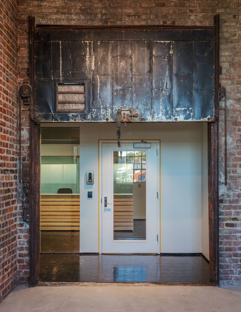 沃伦分销公司总部-51