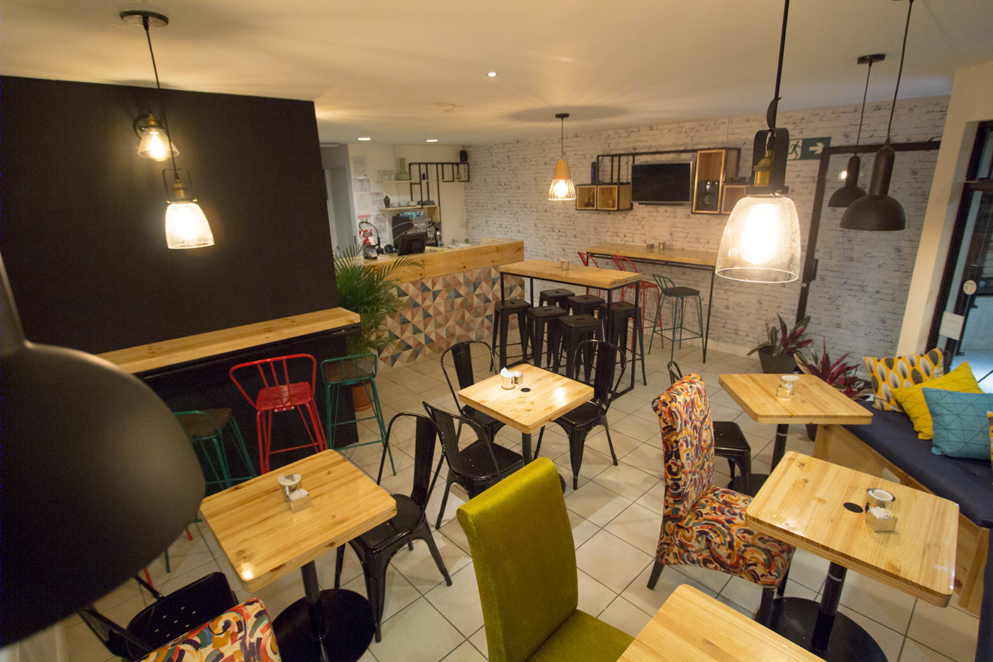Anastasiya Gushchina丨咖啡店丨Cafetería Matamua-3