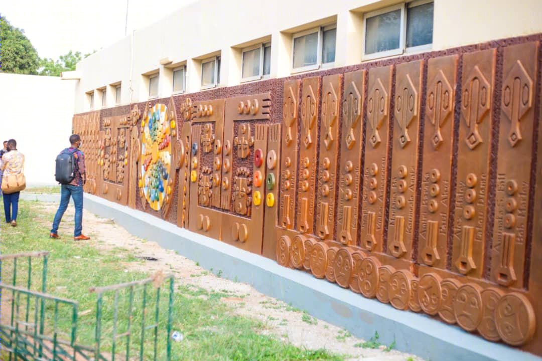 洛美大学图书馆壁画重塑项目丨WEART’CHITECT-7