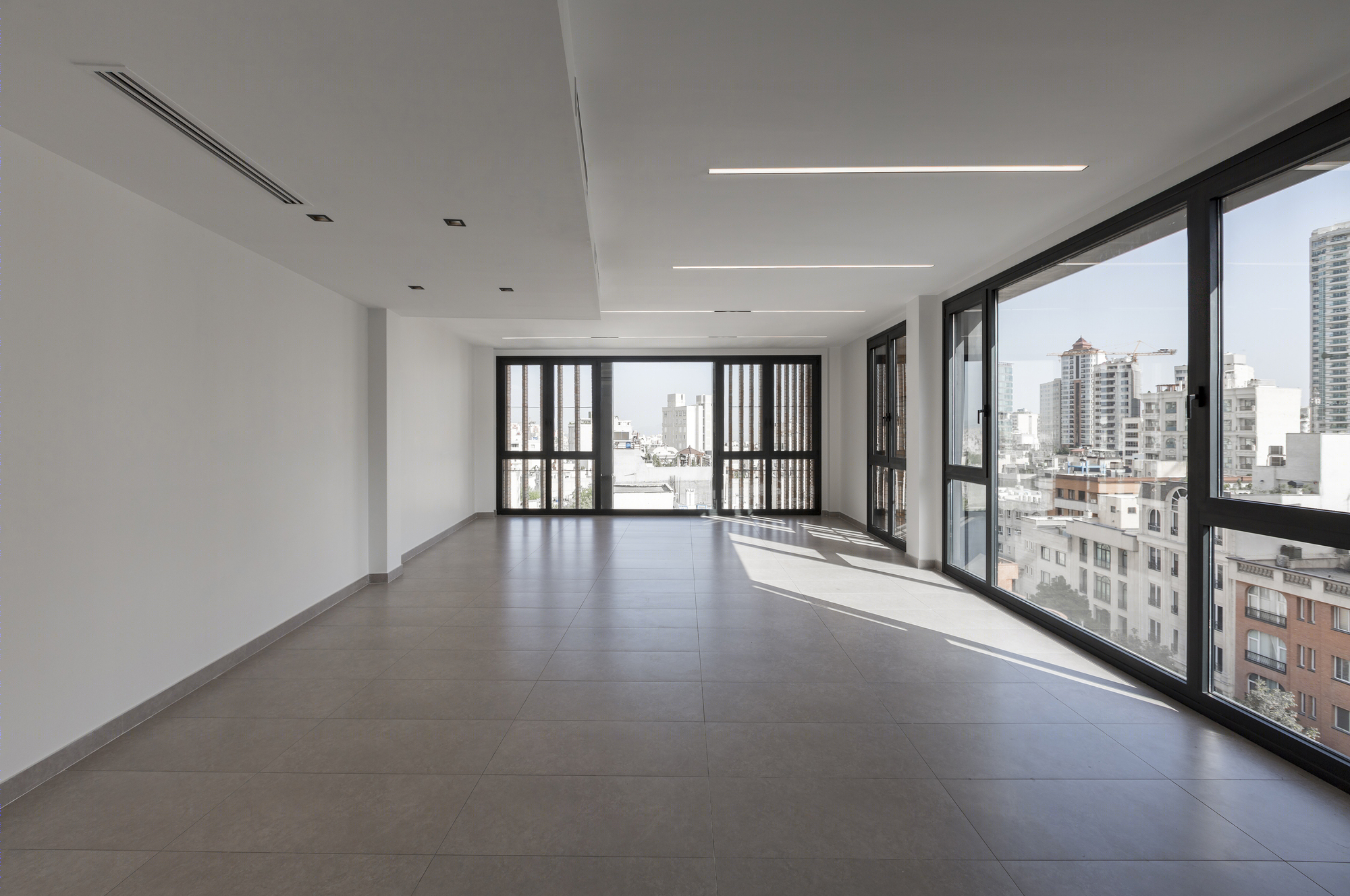 伊朗 Tehran SABA 办公建筑 - 有机环境与城市互动的融合-7