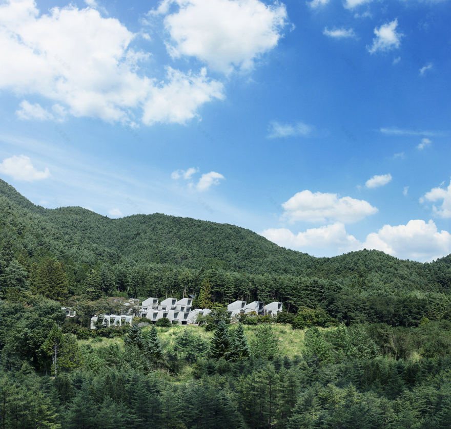 富士山下的云端露营 · 奢华野趣的室内设计盛宴-30