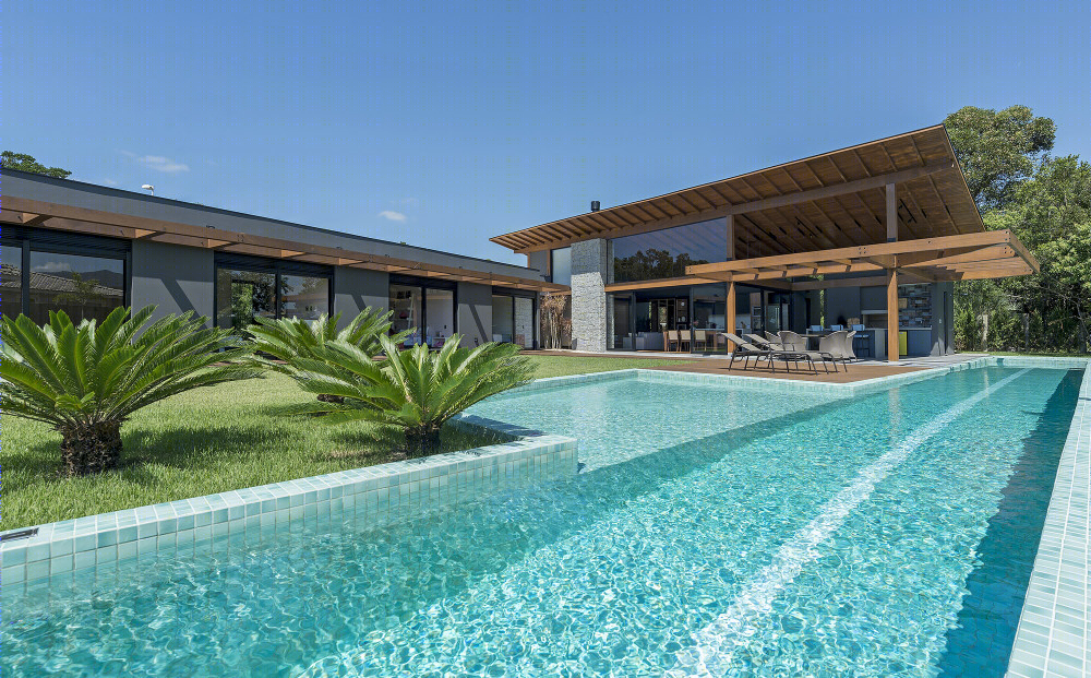 巴西 JP 别墅 | 融入环境的室内外一体化设计-30