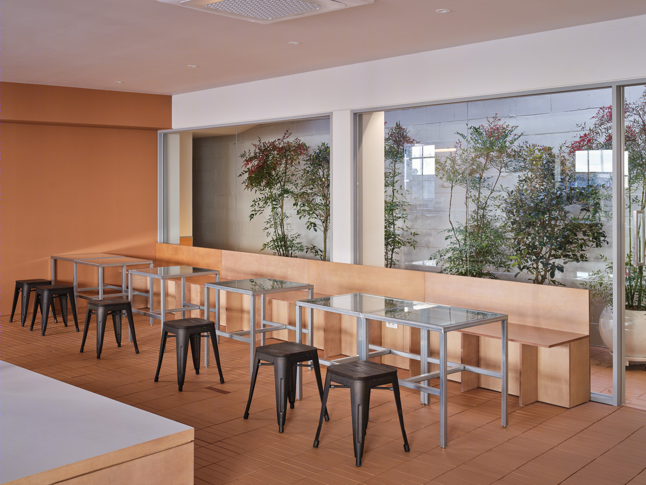 PONT Mullae Café · 老工厂区的现代咖啡馆设计丨韩国首尔丨Studio stof-21