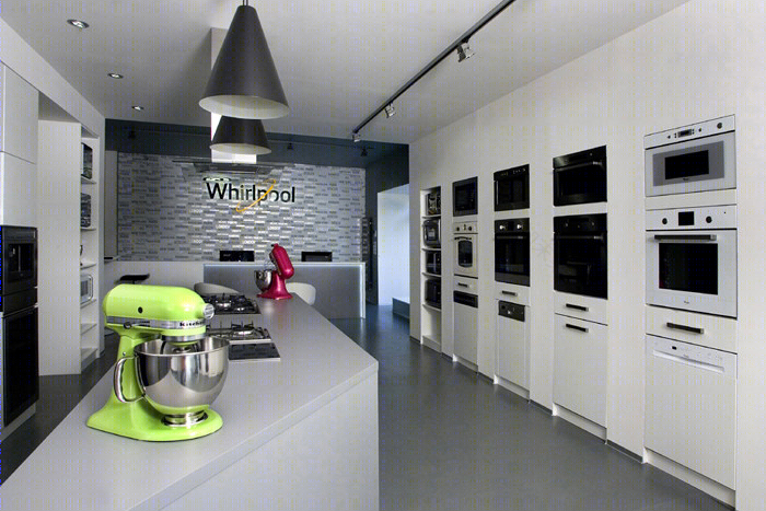 showroom whirlpool -0