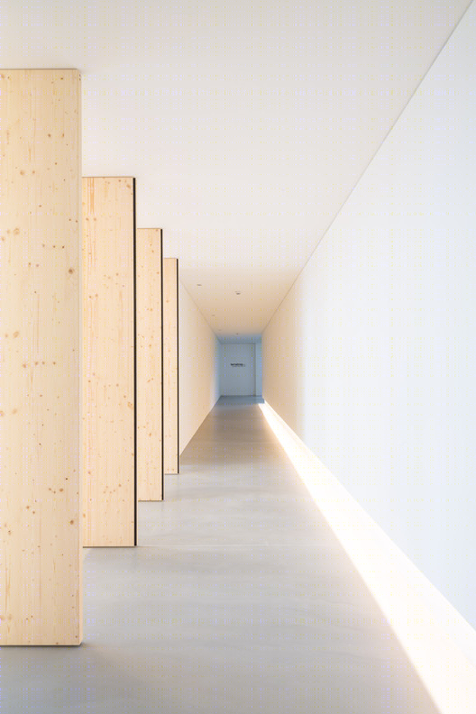 意大利陶瓷公司总部,绿色办公空间与自然融合-30