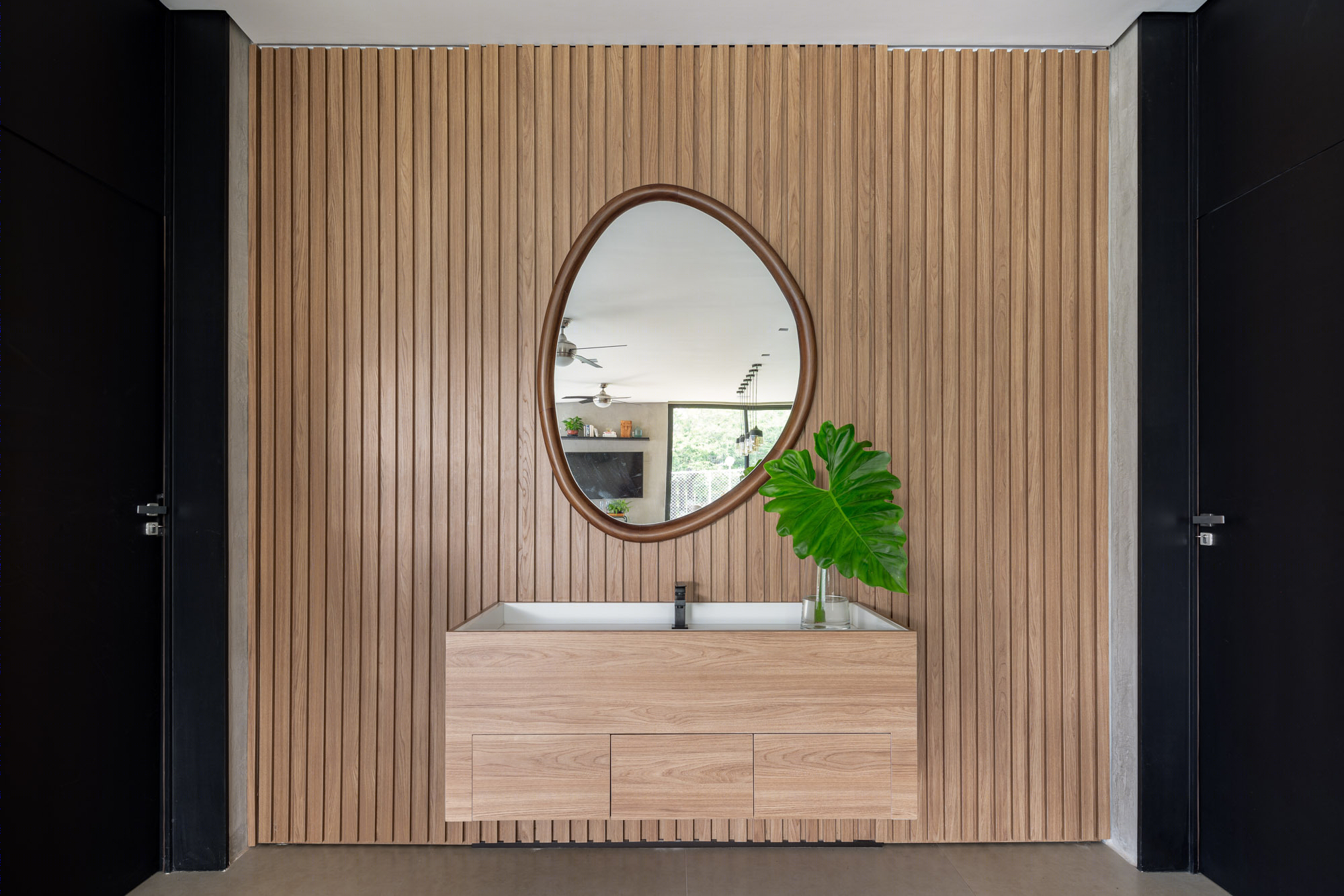 巴西利亚宁静绿洲——Lez Arquitetura 别墅扩建项目-15