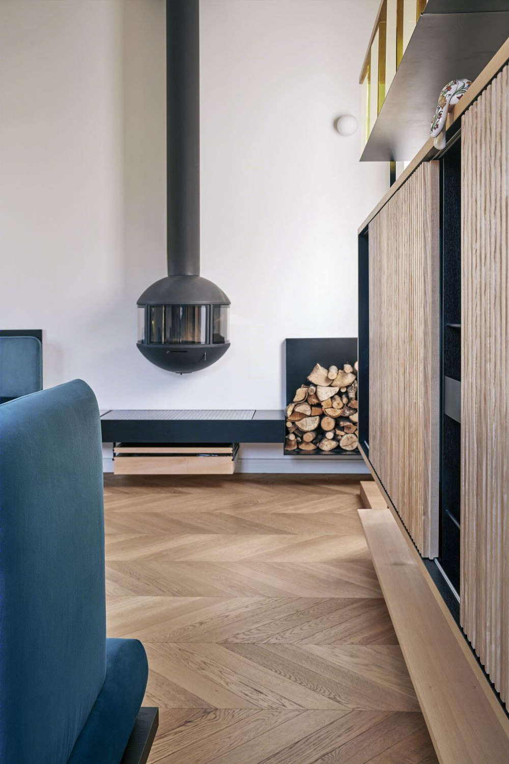 意大利 Legnano 中心 B09 公寓翻新设计,nonestudio 打造流动空间-4