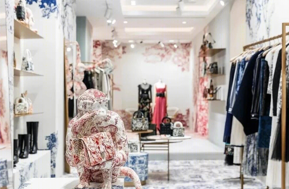 迪奥快闪店设计丨迪奥内部零售设计团队-58