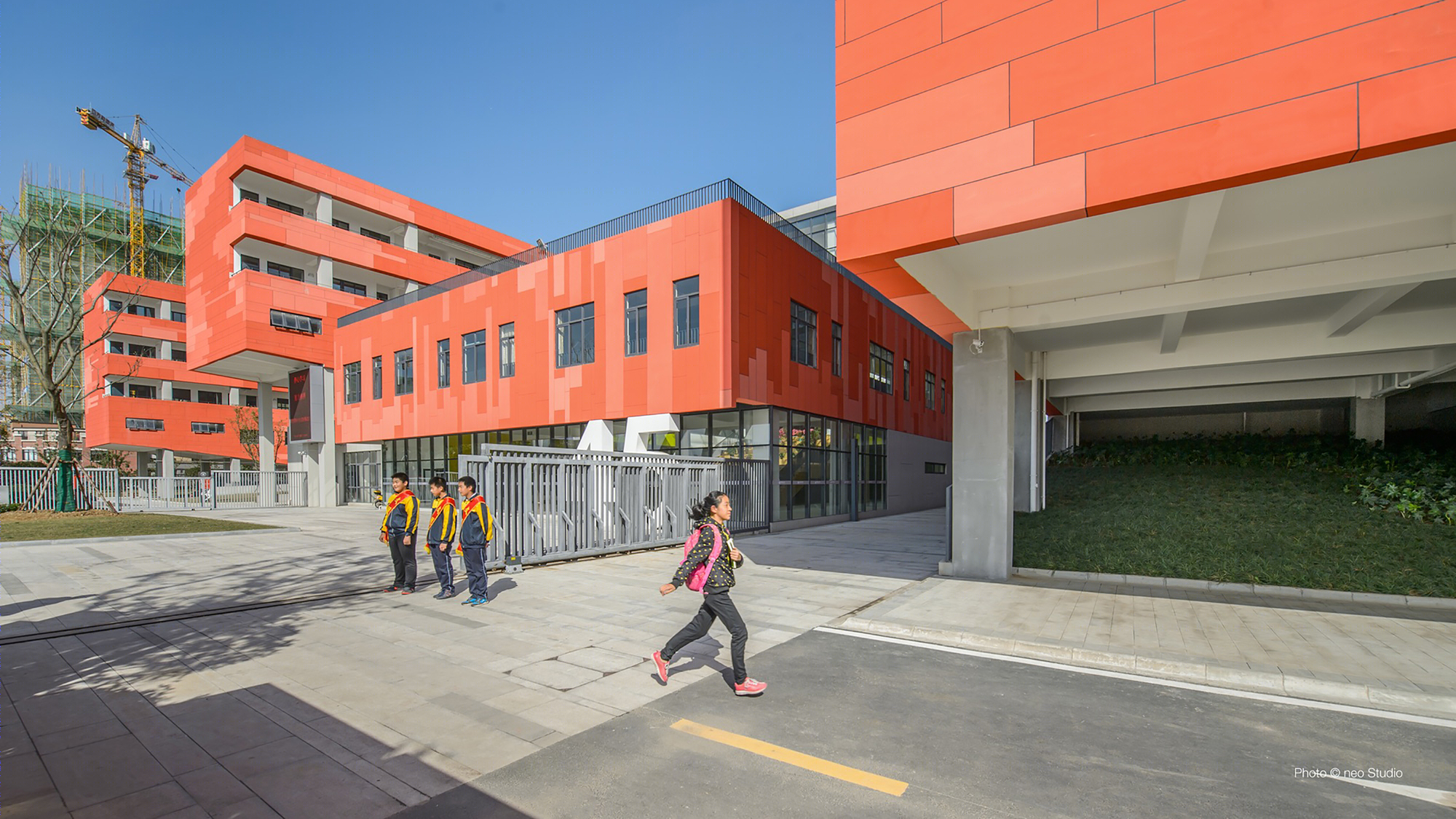 合肥 45 中学 | 寓教于乐的现代教育建筑-13