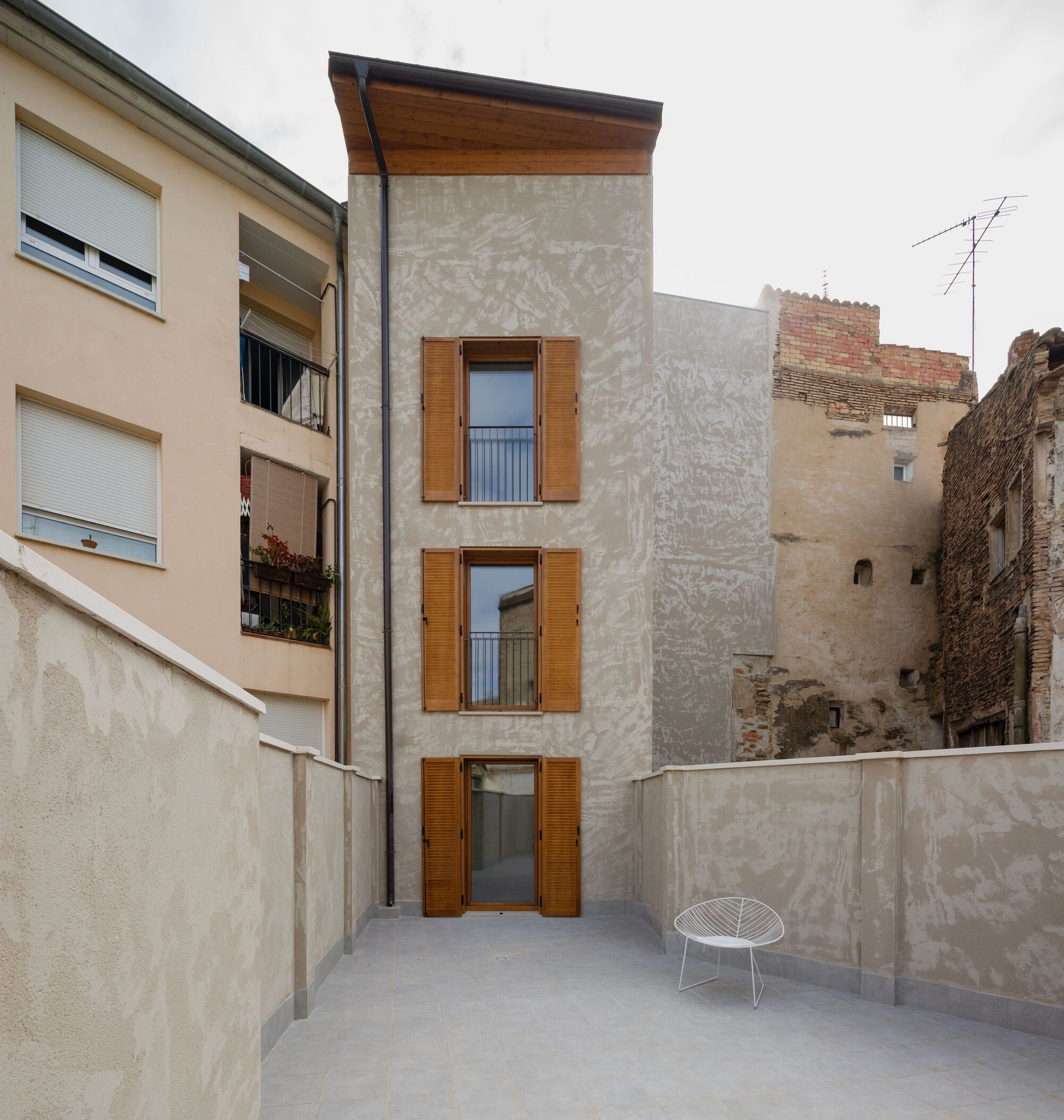 环保节能公寓建筑丨西班牙 Araiz Floristán Arquitectos-9