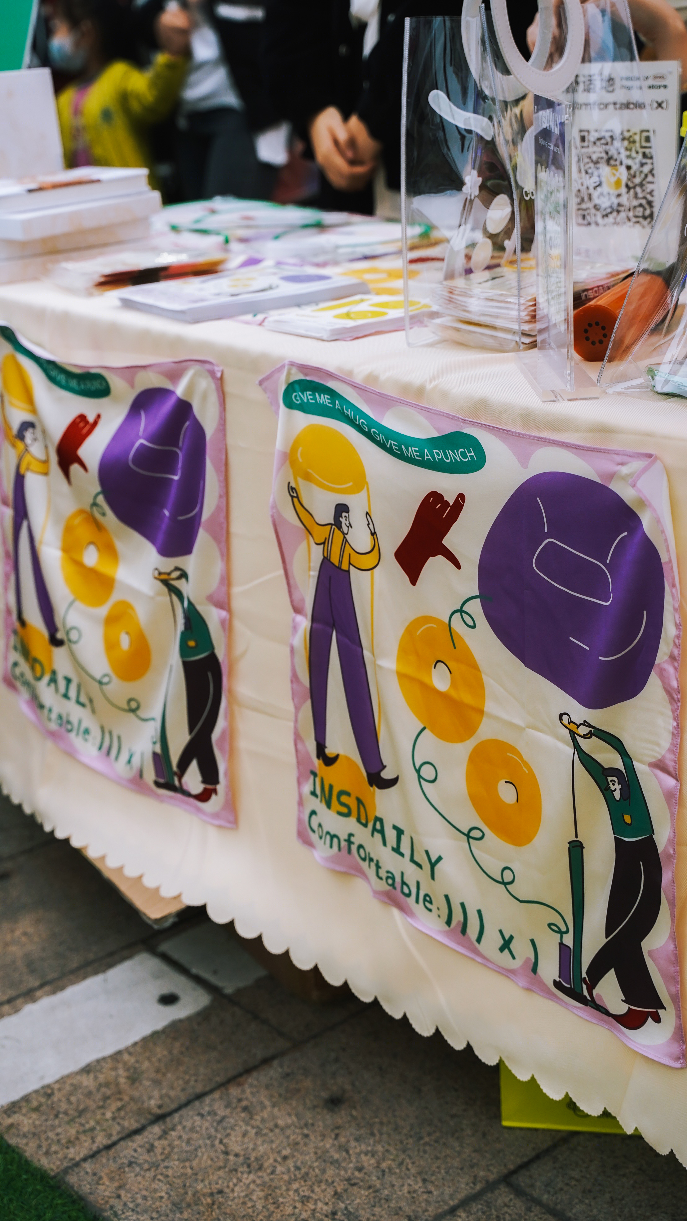 《制躁日与夜》潮玩酒咖展限定快闪店丨阿龙,思臻-11