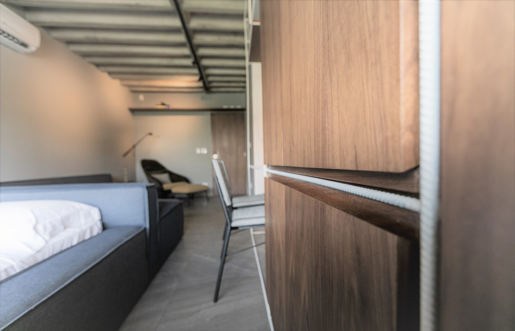 30m²微型别墅 | 功能齐全且充满创意的空间设计-16