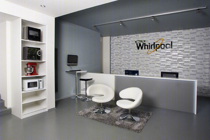 showroom whirlpool -2