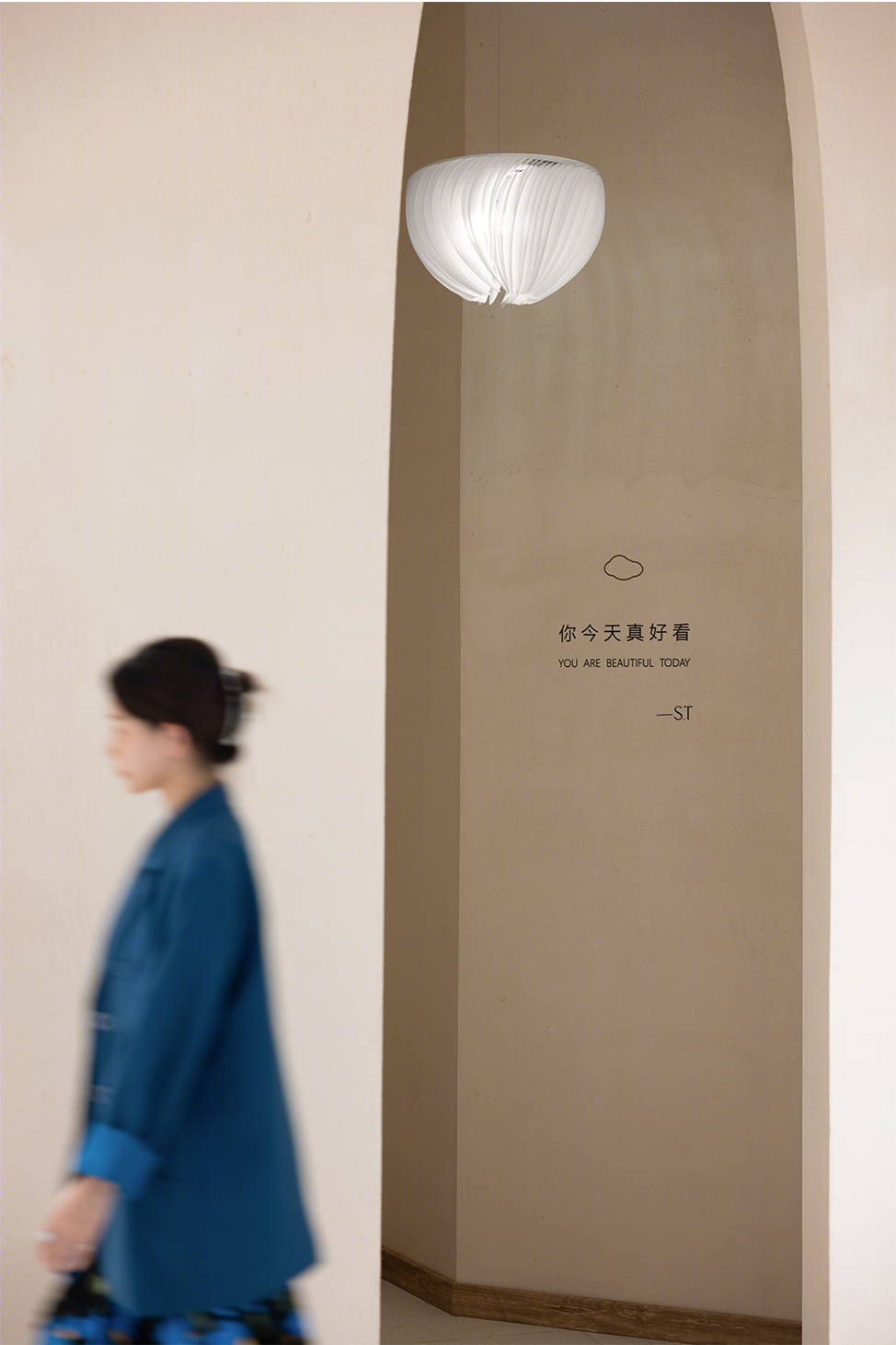 诗意空间 · ST 服装品牌空间设计-11