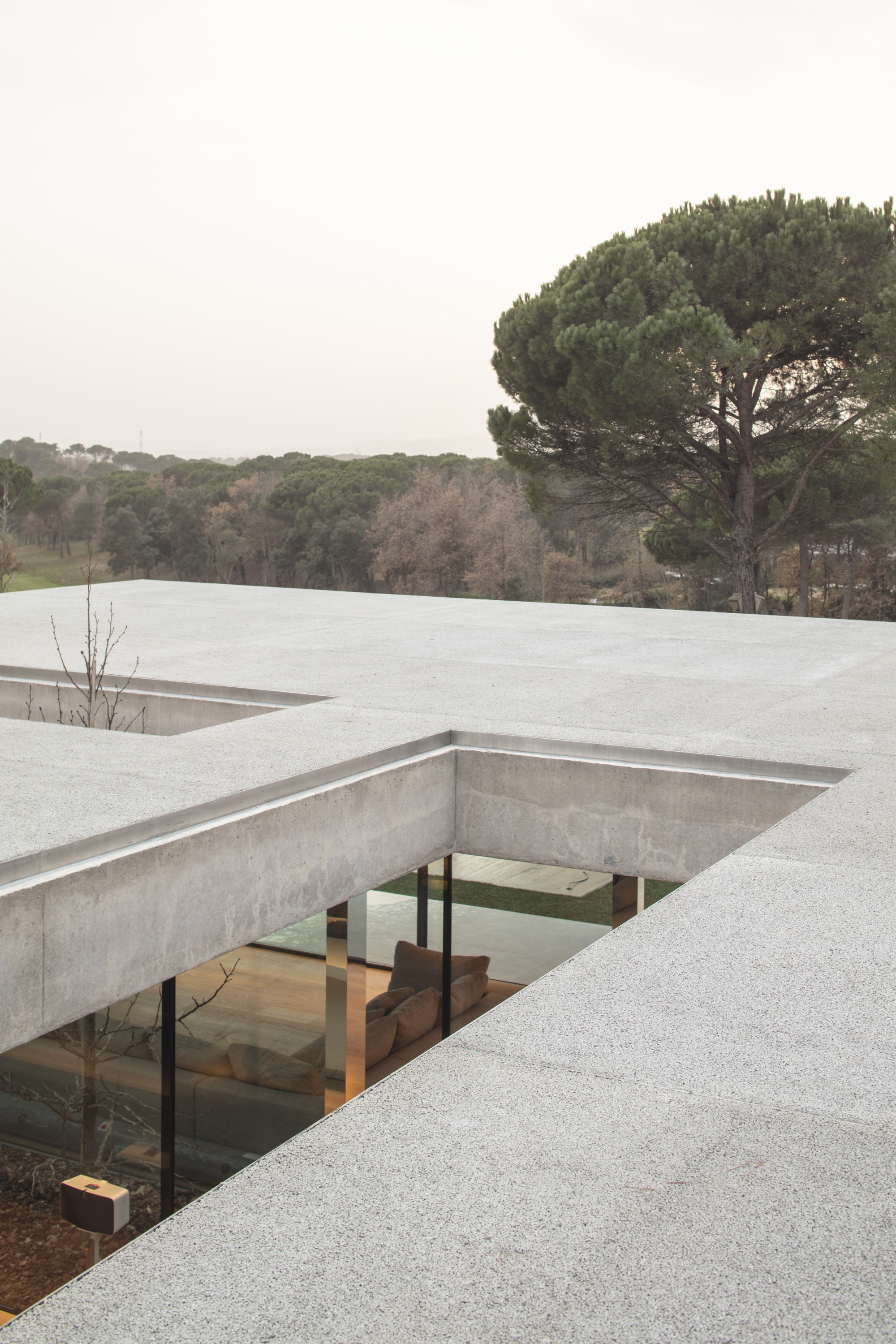 地形嵌入式别墅设计，颠覆空间界限-13