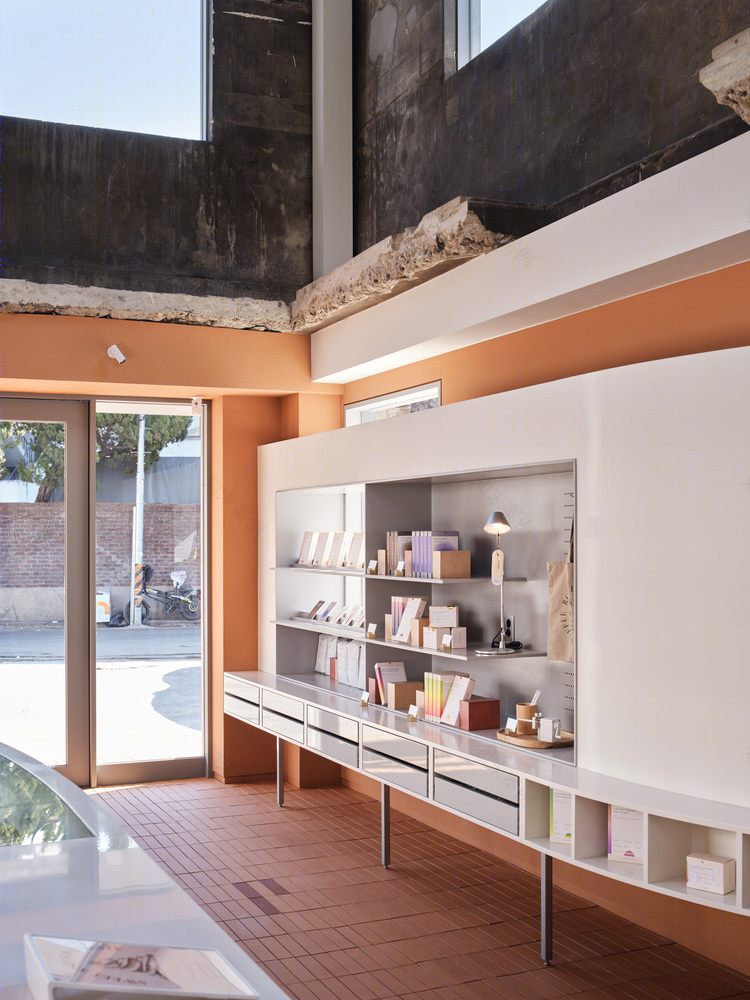 PONT Mullae Café · 老工厂区的现代咖啡馆设计丨韩国首尔丨Studio stof-31