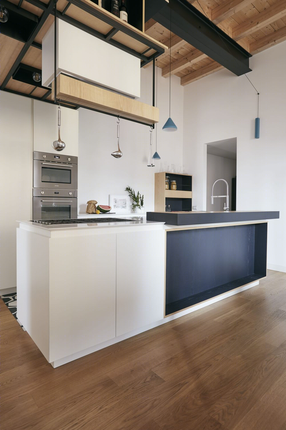 意大利 Legnano 中心 B09 公寓翻新设计,nonestudio 打造流动空间-11